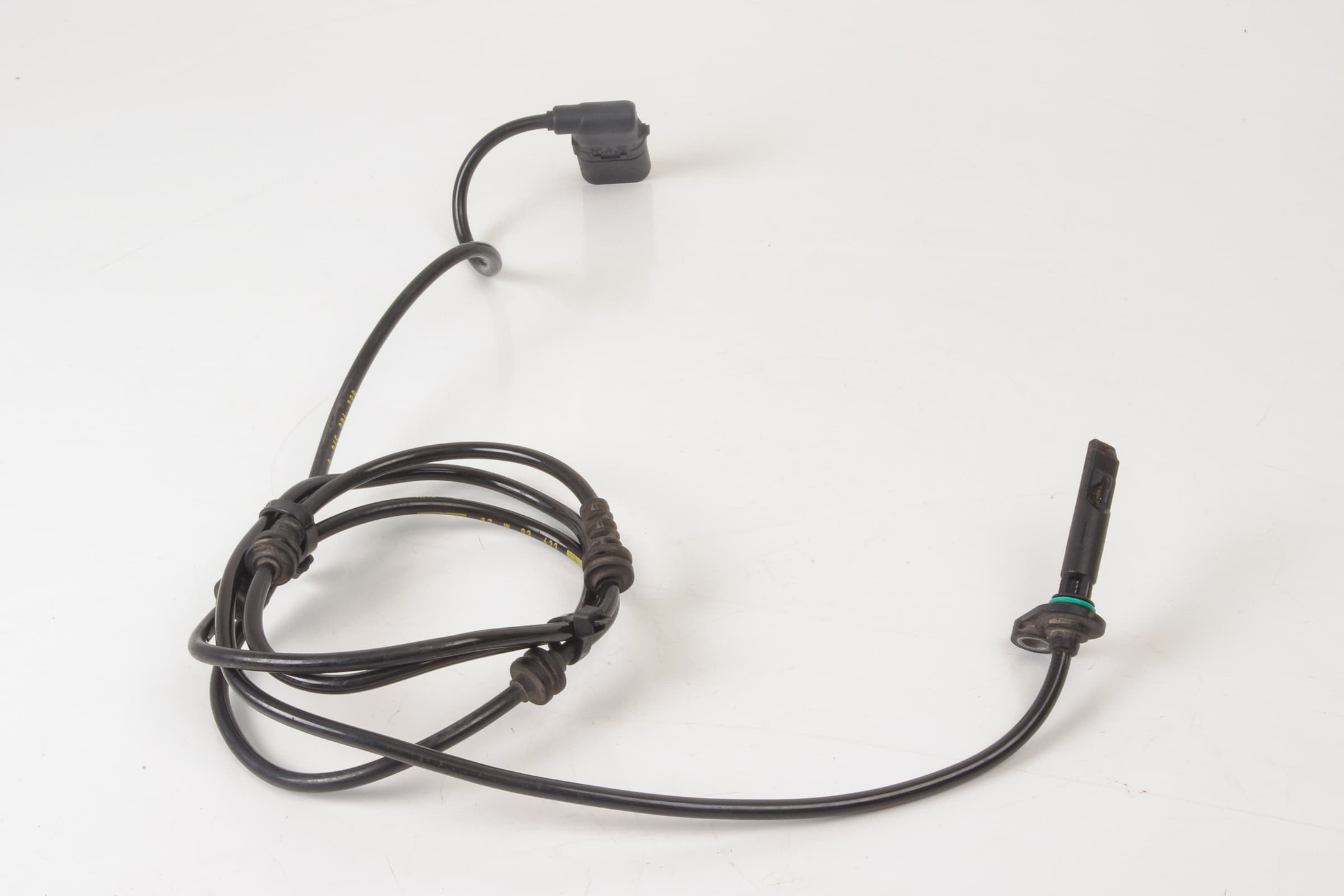 Mercedes 2059057609 AMG ABS Sensor - Front | W205 C X253 GLC