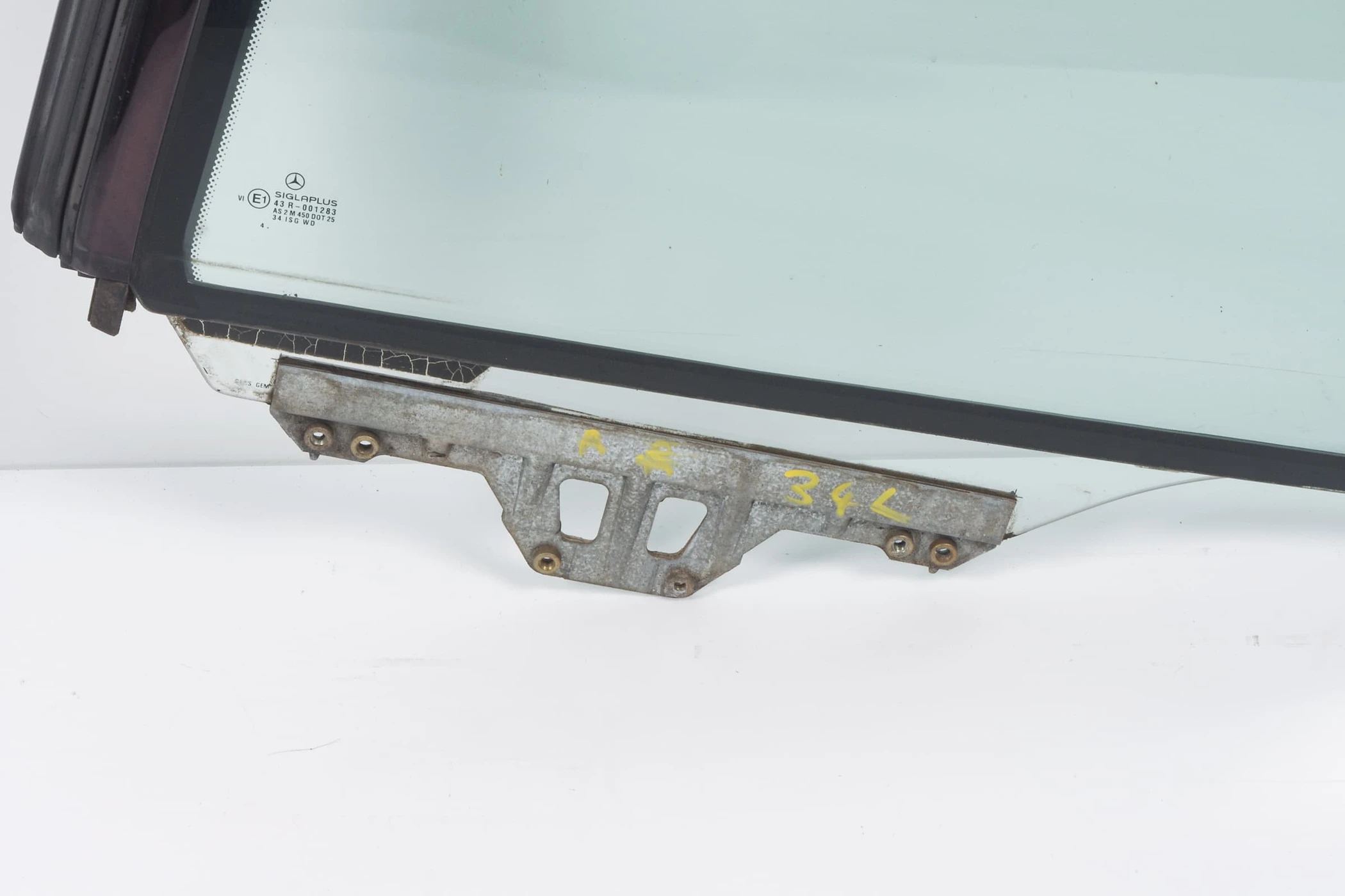 Mercedes 1406701110 Window Glass - Rear Left | C140 S