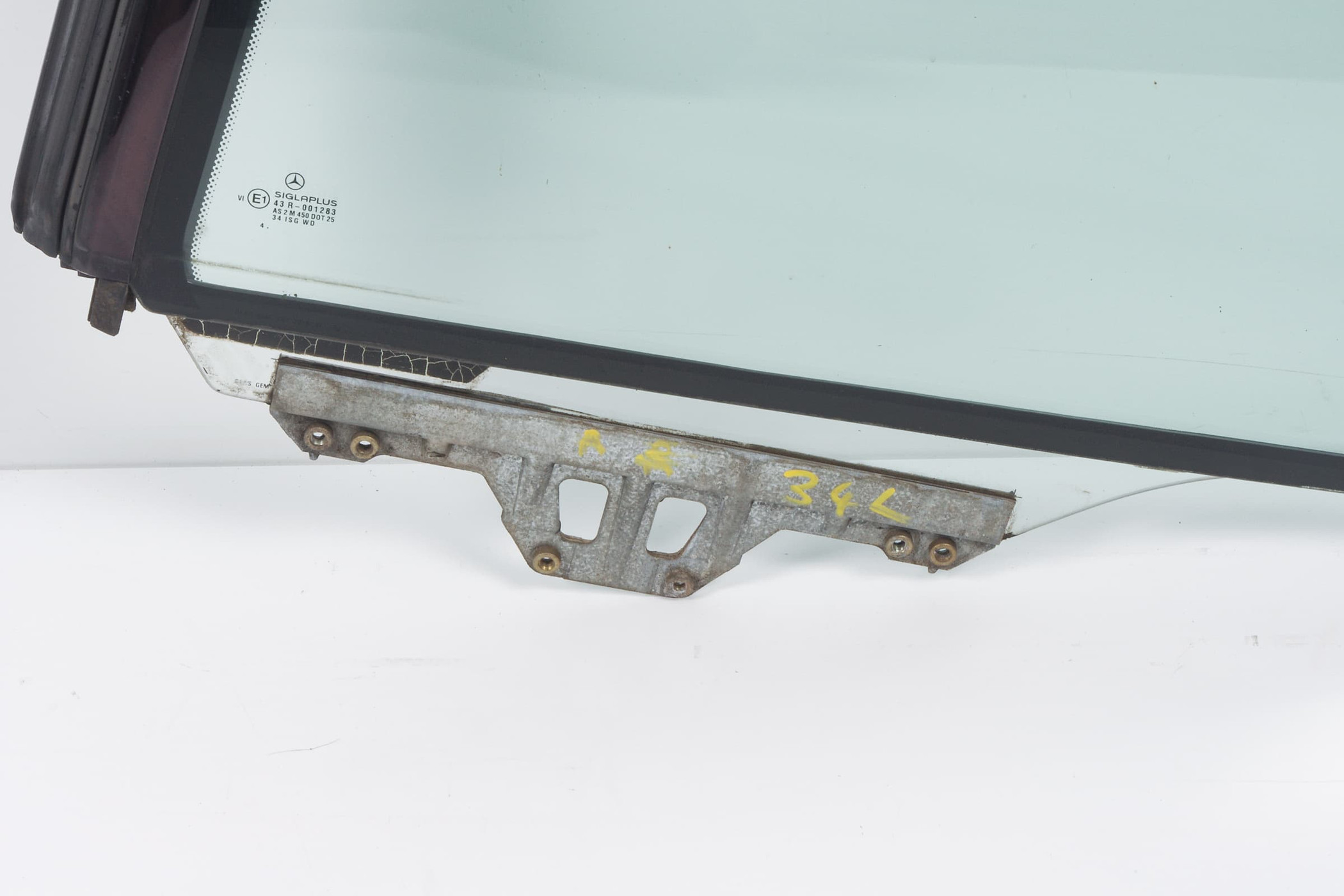 Mercedes 1406701110 Window Glass - Rear Left | C140 S