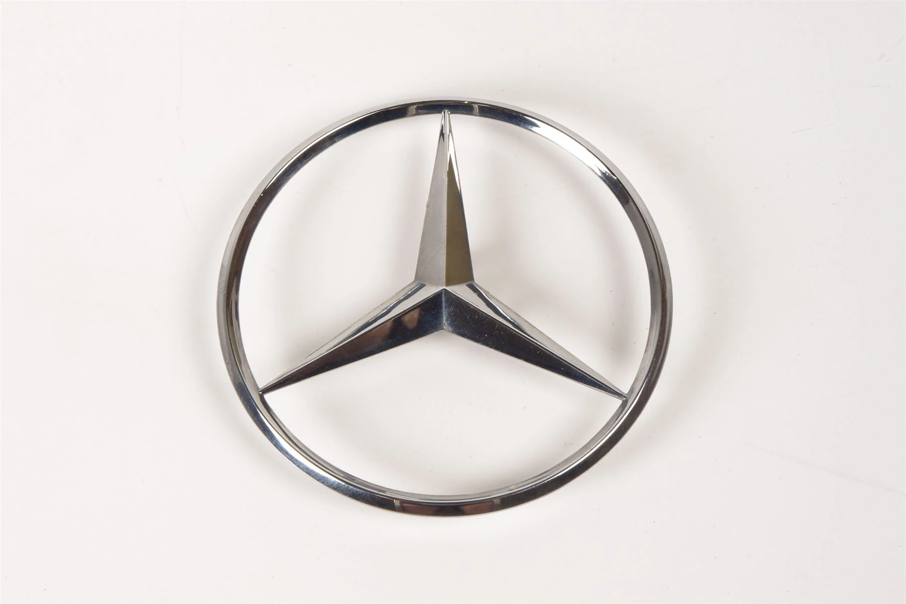 Mercedes 1407580058 Boot Badge | R129 SL W140 V140 C140 S