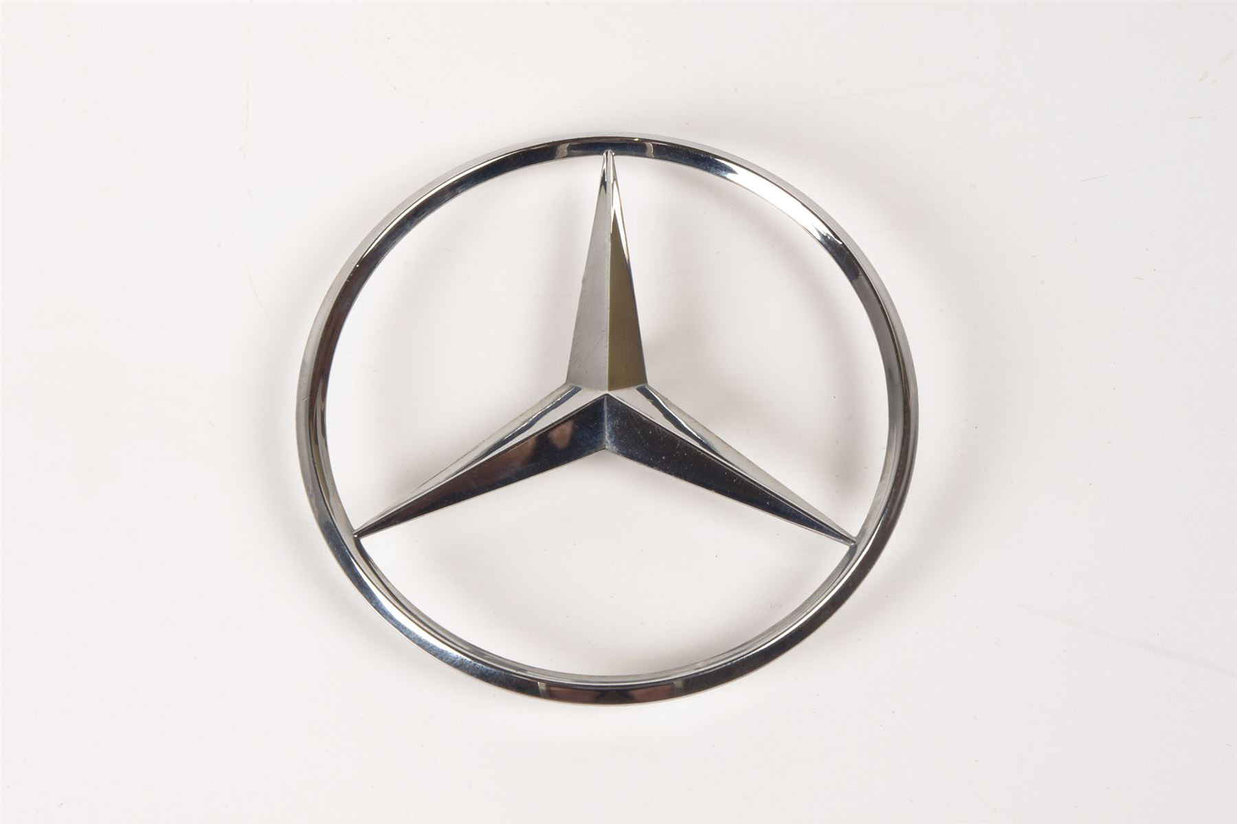 Mercedes 1407580058 Boot Badge | R129 SL W140 V140 C140 S