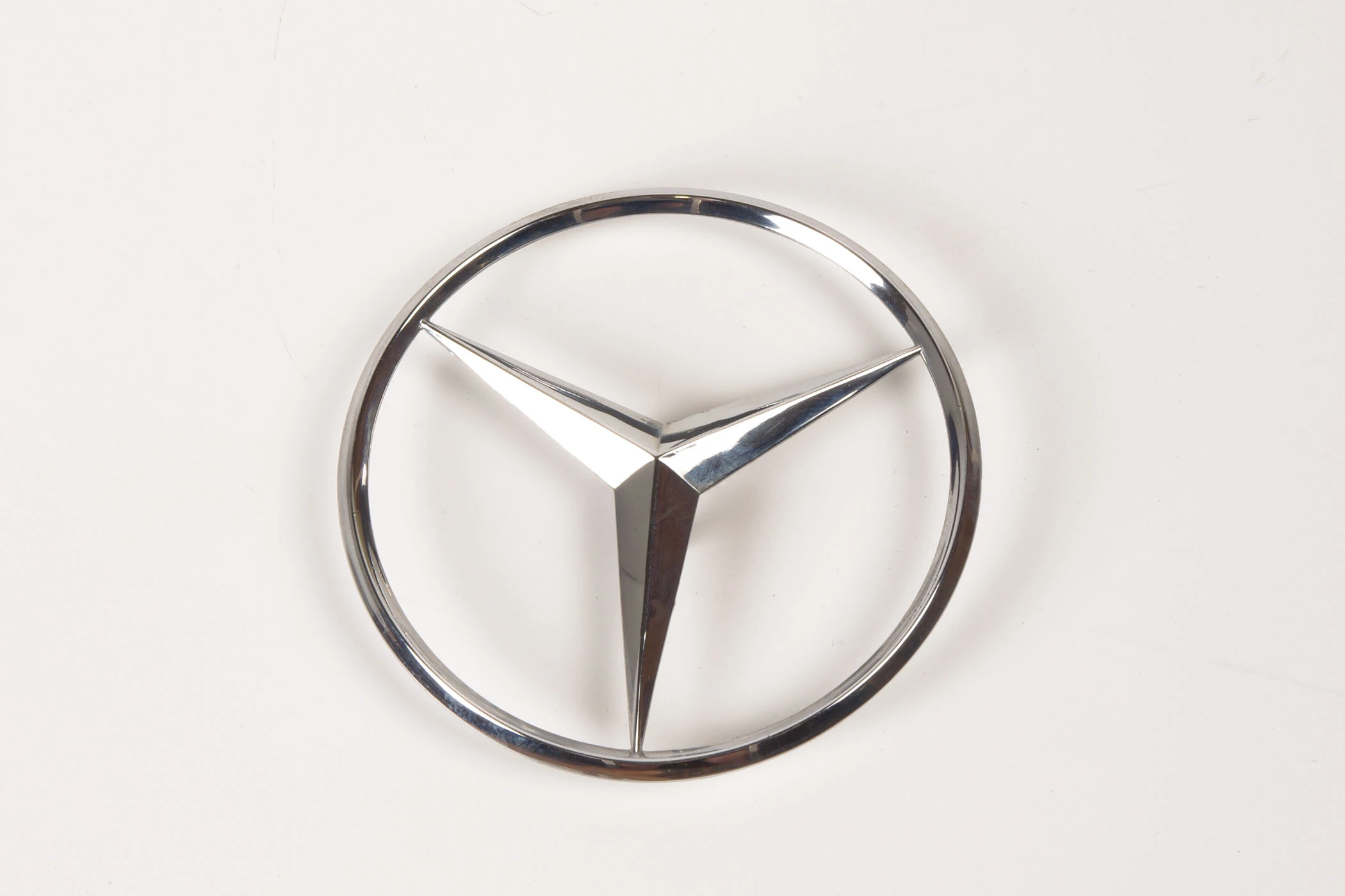 Mercedes 1407580058 Boot Badge | R129 SL W140 V140 C140 S