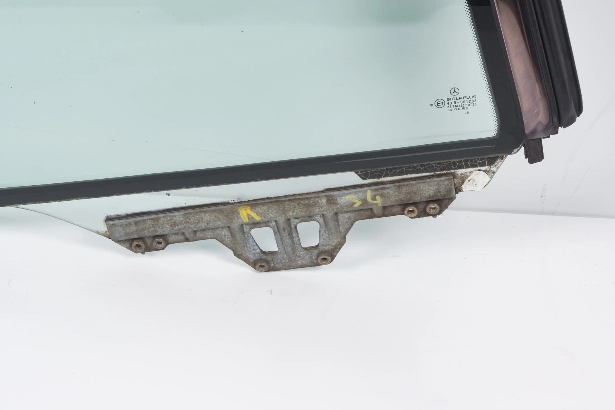 Mercedes 1406701210 Window Glass - Rear Right | C140 S