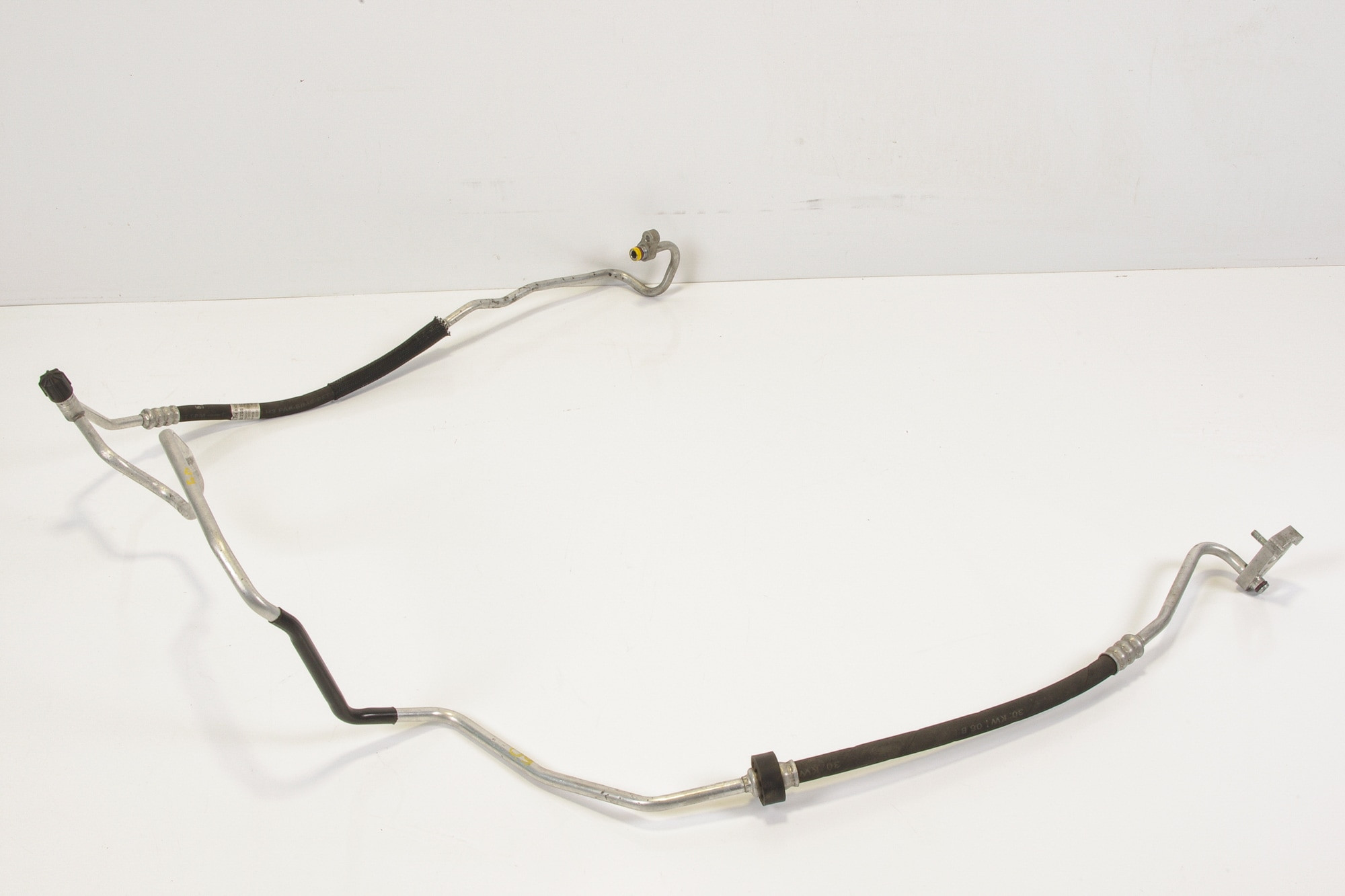 Mercedes 2048302115 A/C Hose | W204 C