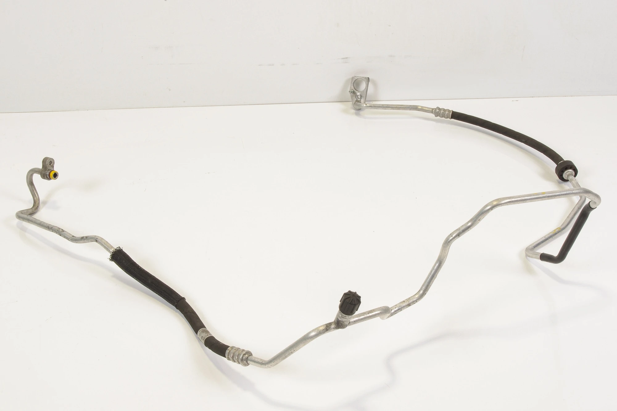 Mercedes 2048302115 A/C Hose | W204 C