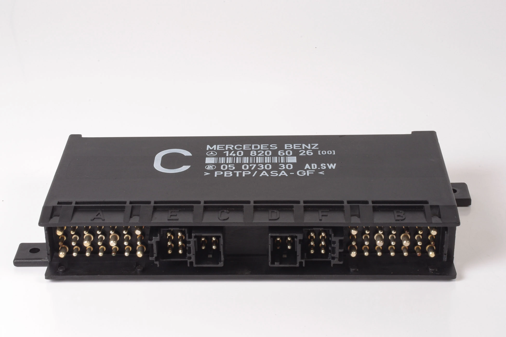 Mercedes 1408206026 Comfort Control Unit | C140 S