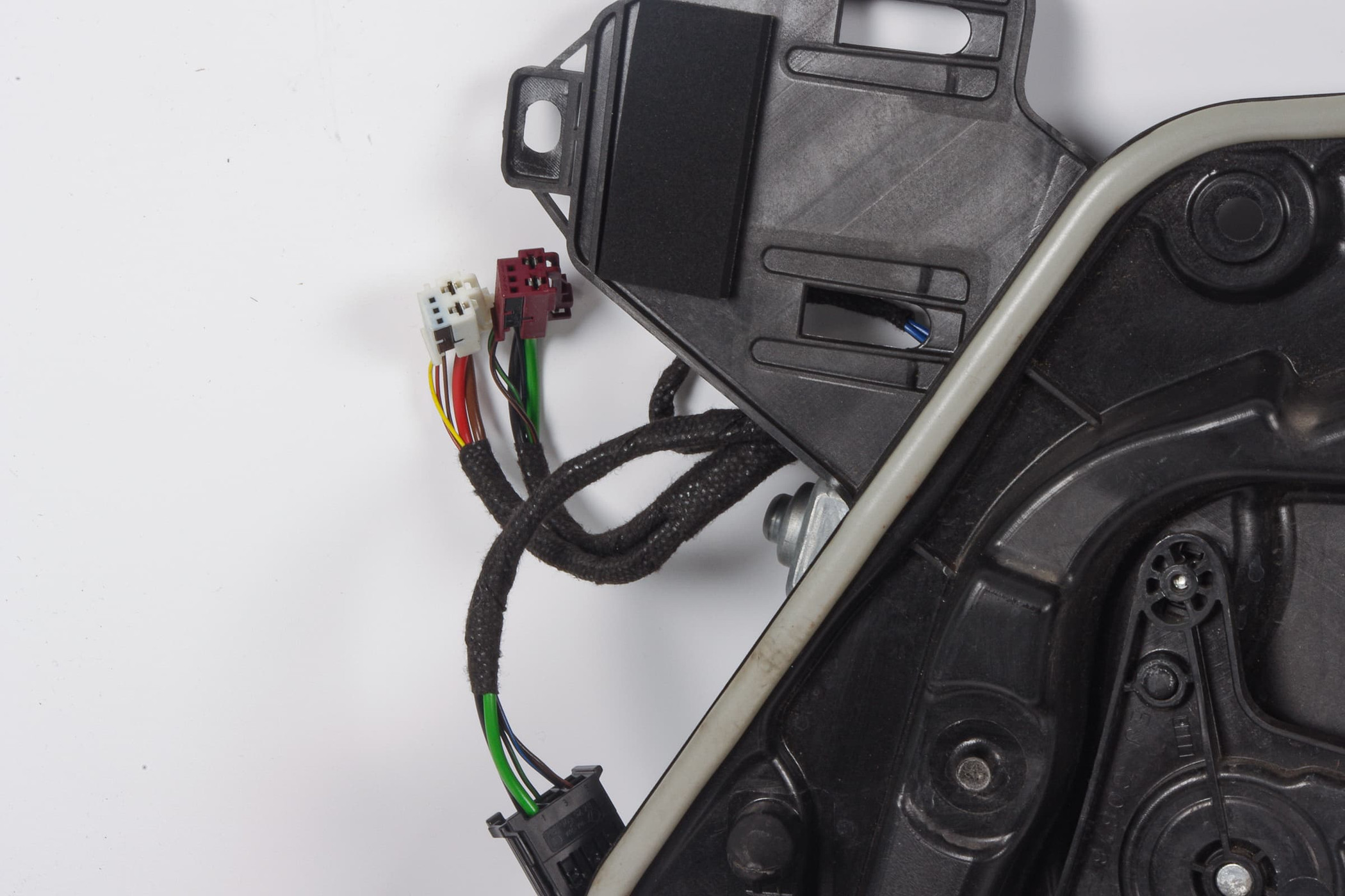 Mercedes 2057204923 Window Regulator & Motor - Front Left | W205 V205 S205 C