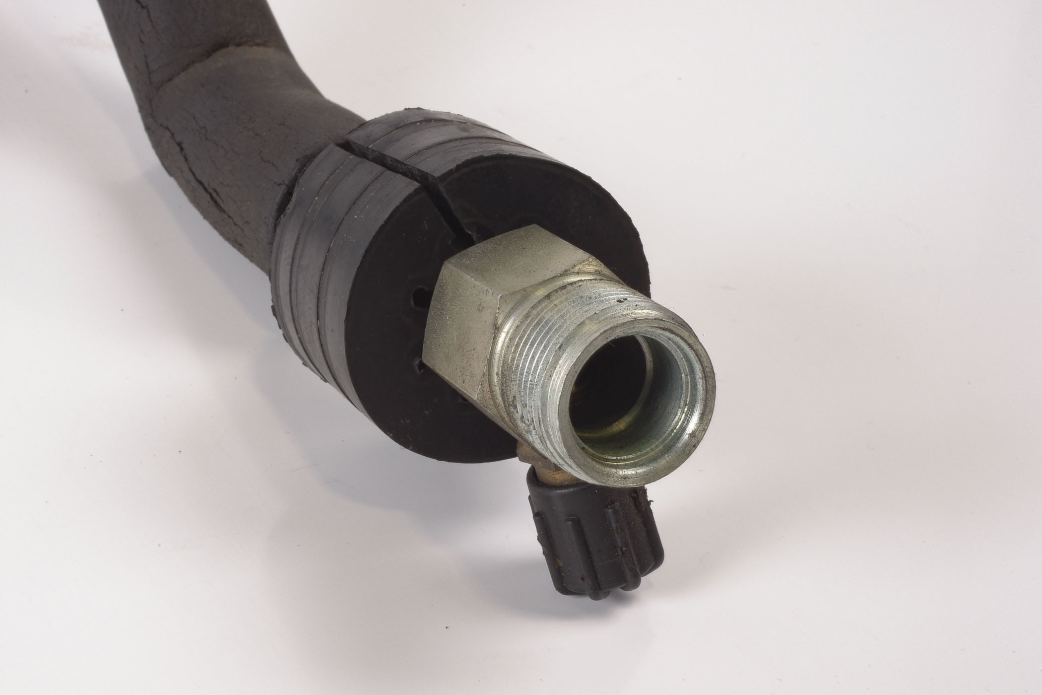 Mercedes 1408303615 A/C Hose | W140 V140 C140 S