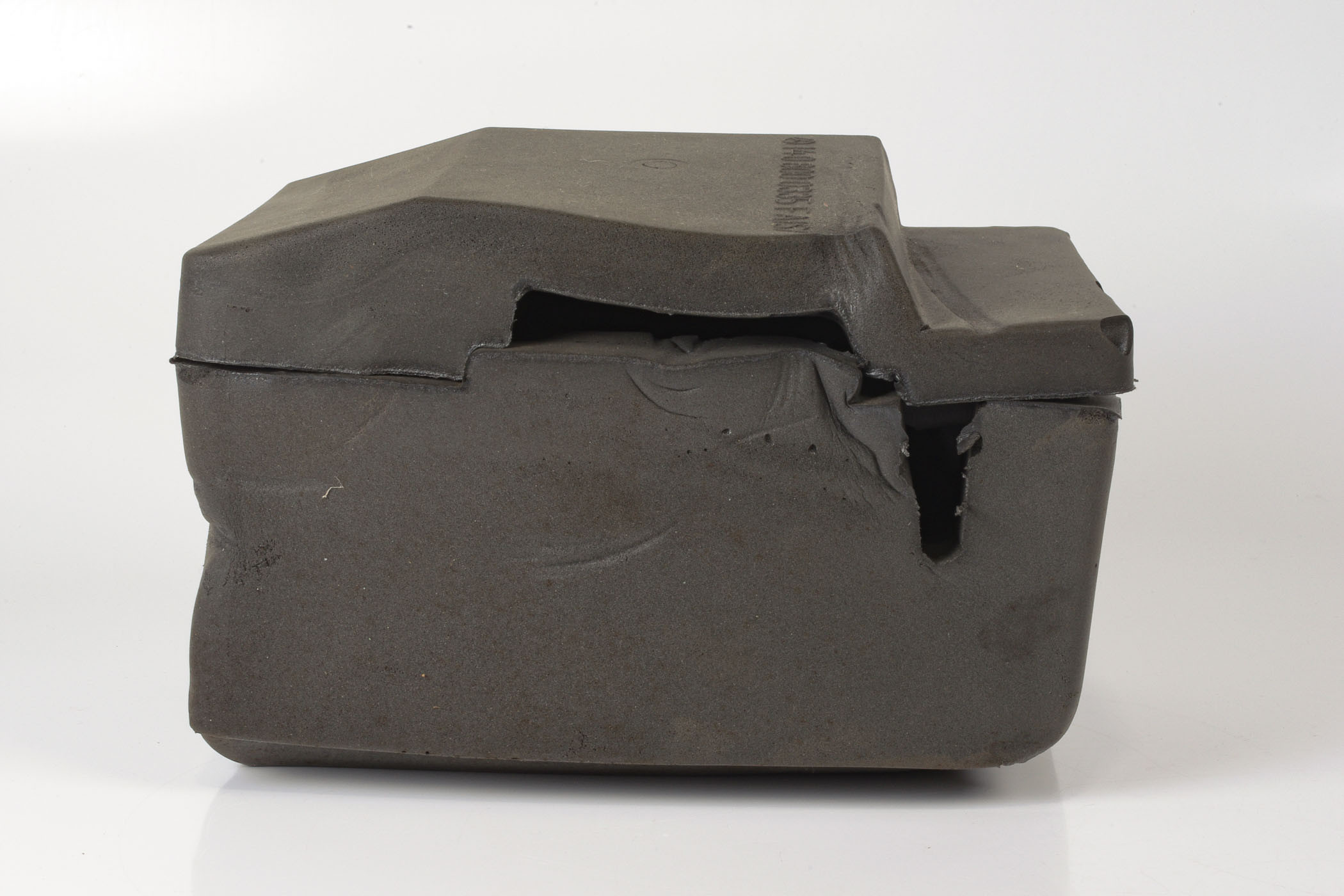 Mercedes 1408000335 Central Locking Pump Cover | W140 V140 C140 S