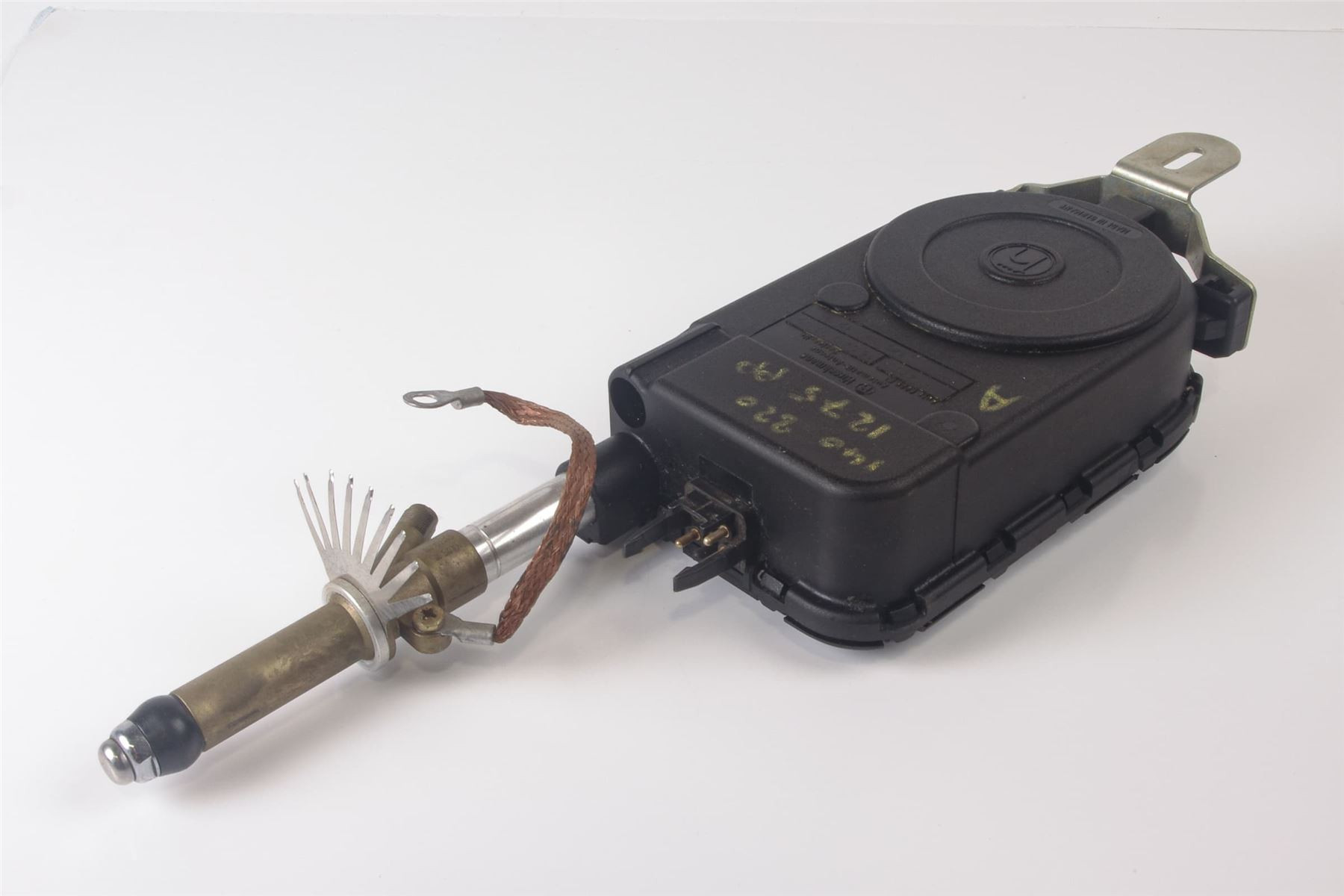 Mercedes 1408201275 Aerial | C140 S