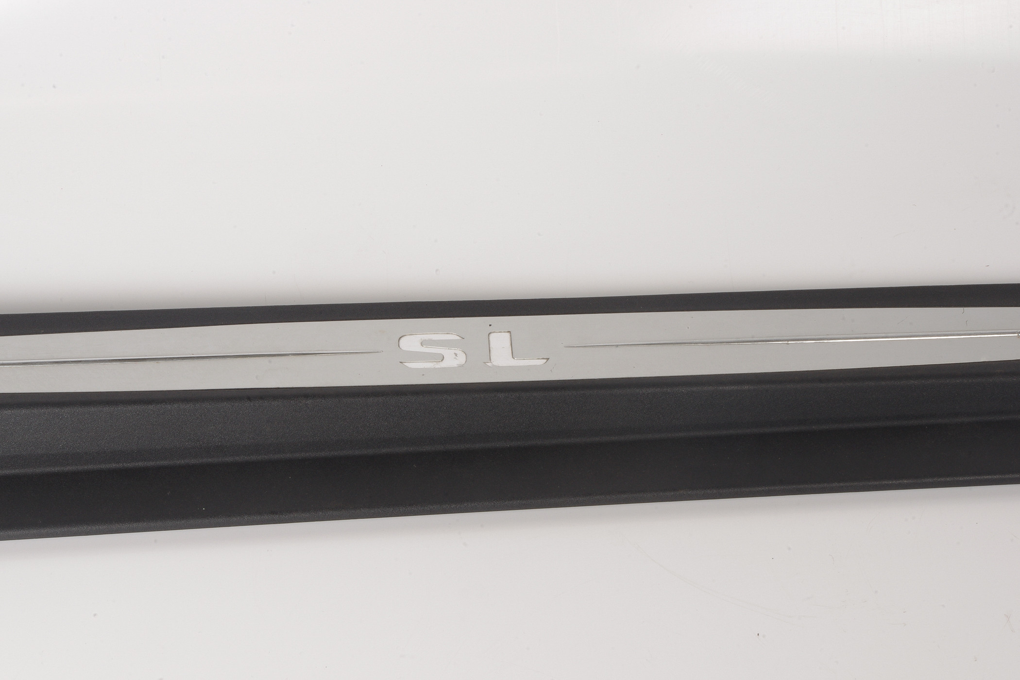 Mercedes 2306800335 Door Sill - Front Left (a) | R230 SL