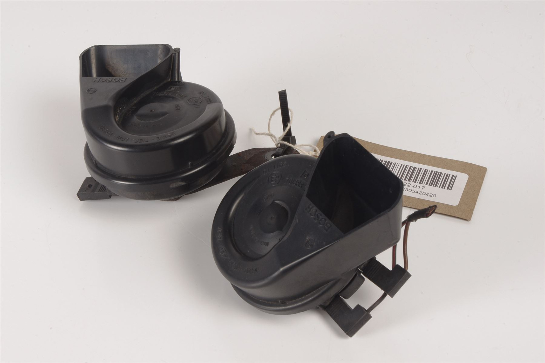 Mercedes 2305420320 Horn Set | R230 SL