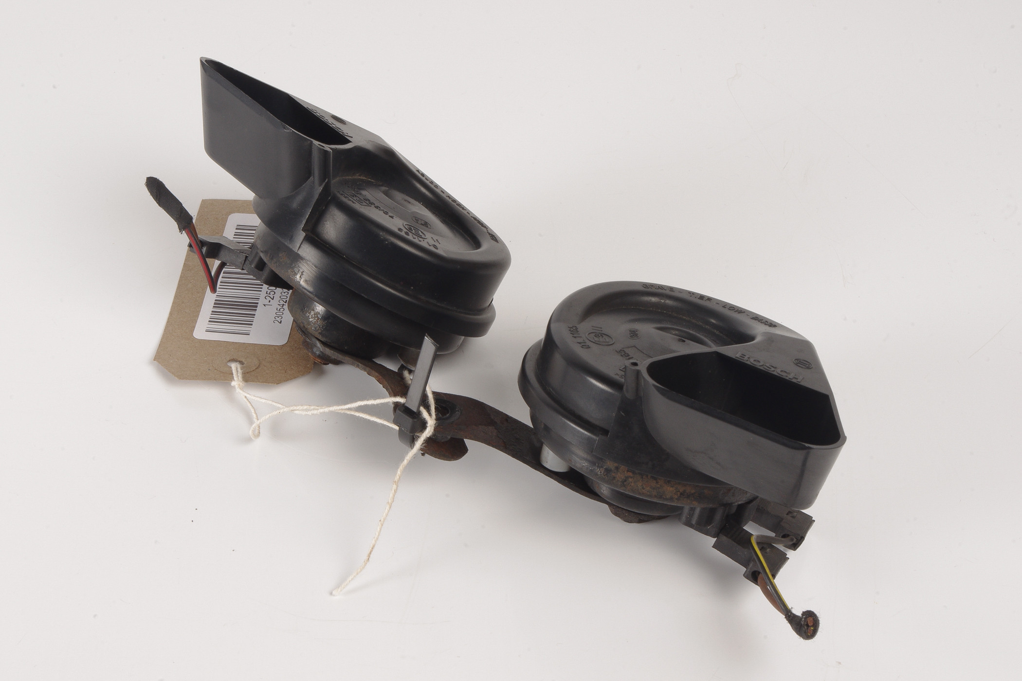 Mercedes 2305420320 Horn Set | R230 SL