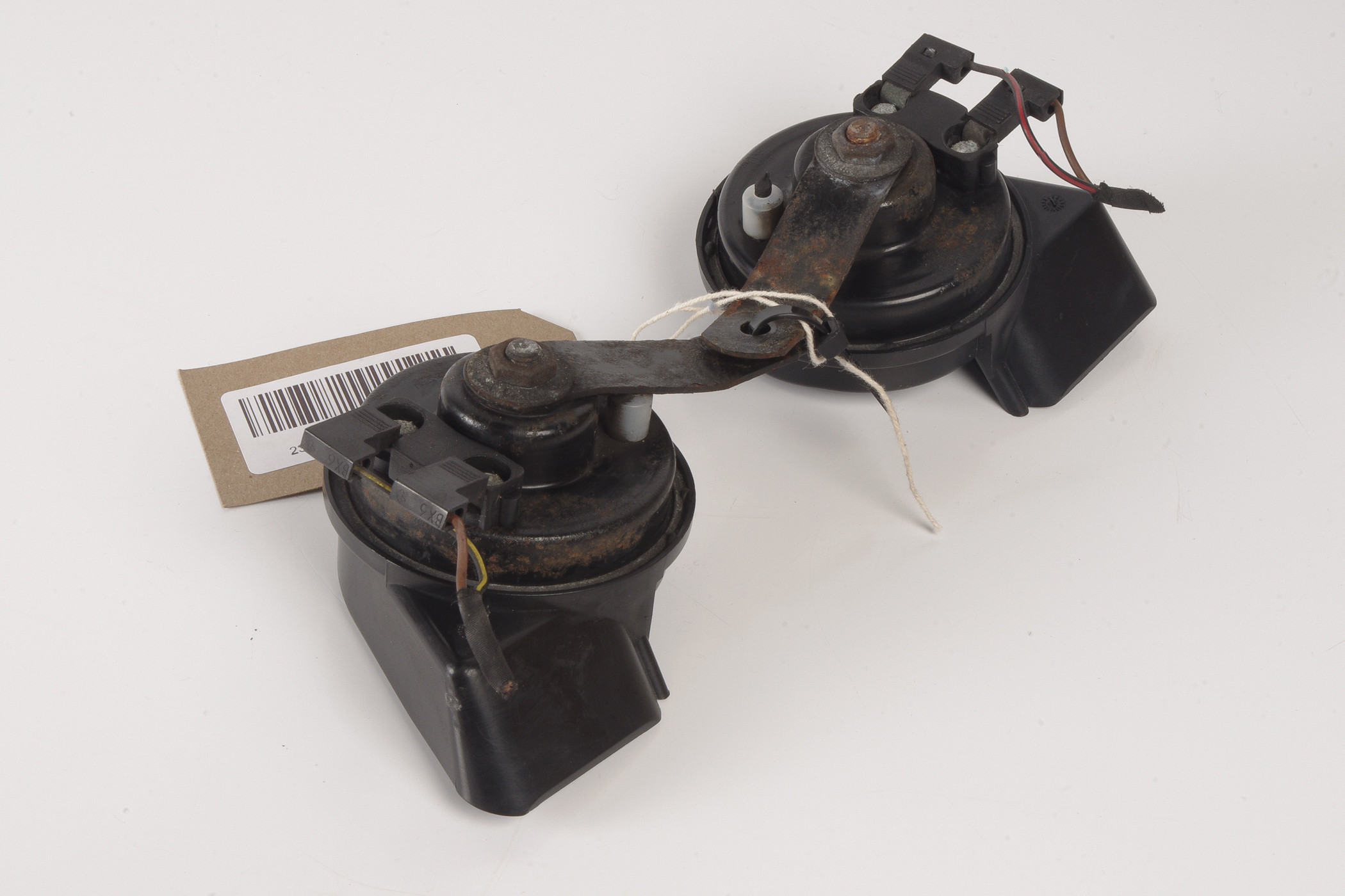 Mercedes 2305420320 Horn Set | R230 SL