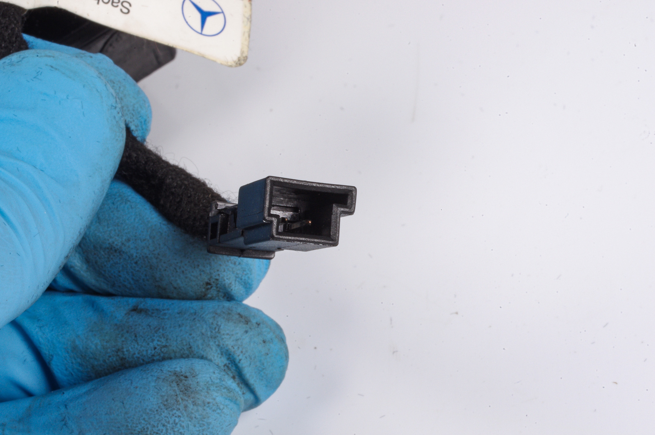 Mercedes 2306800050 Centre Console Storage | R230 SL