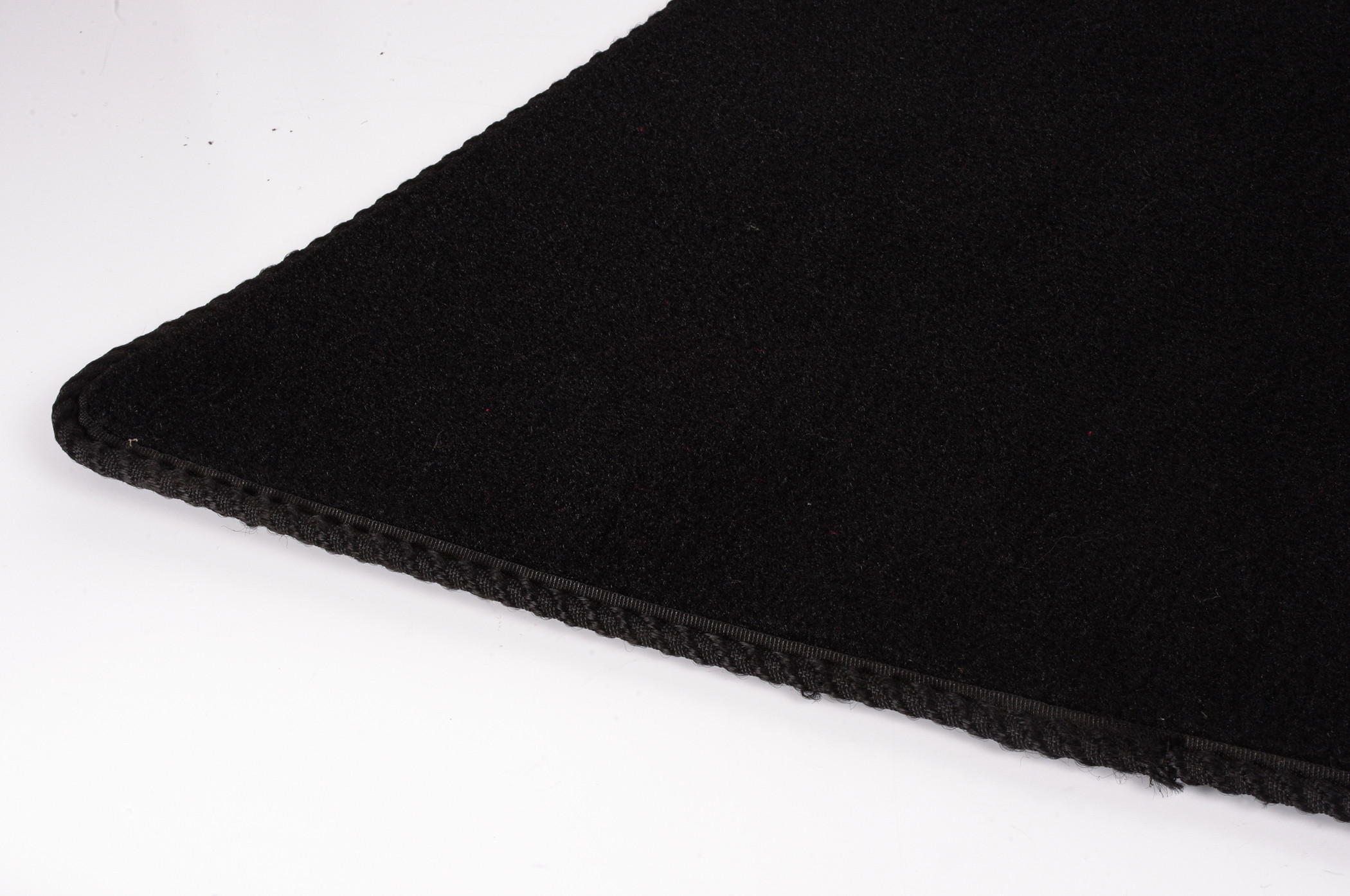 Mercedes 2306801240 Floor Mat Set x2 | R230 SL