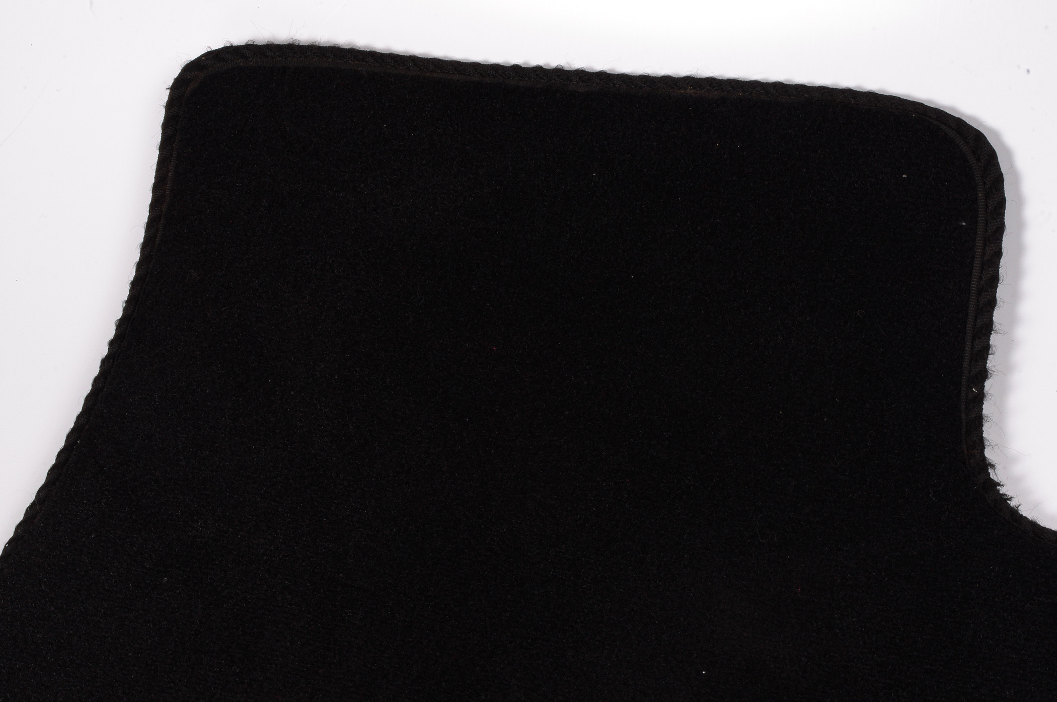 Mercedes 2306801240 Floor Mat Set x2 | R230 SL