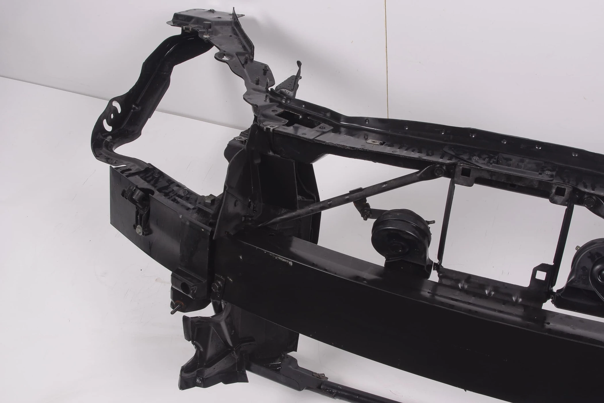 Mercedes 2306204734 Crossmember - Front (b) | R230 SL
