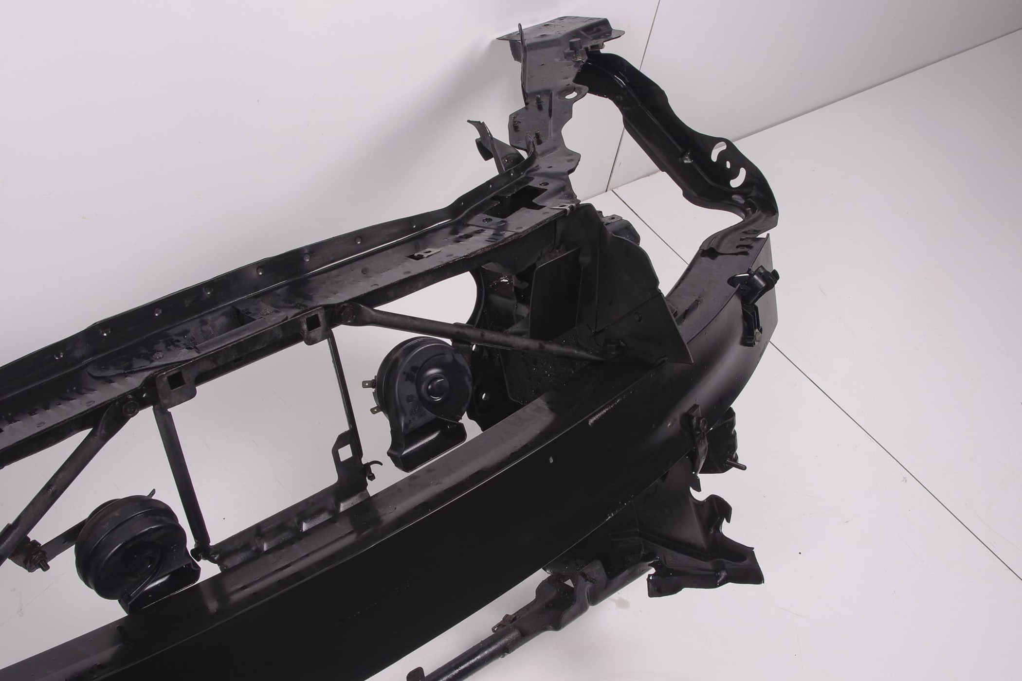 Mercedes 2306204734 Crossmember - Front (c) | R230 SL