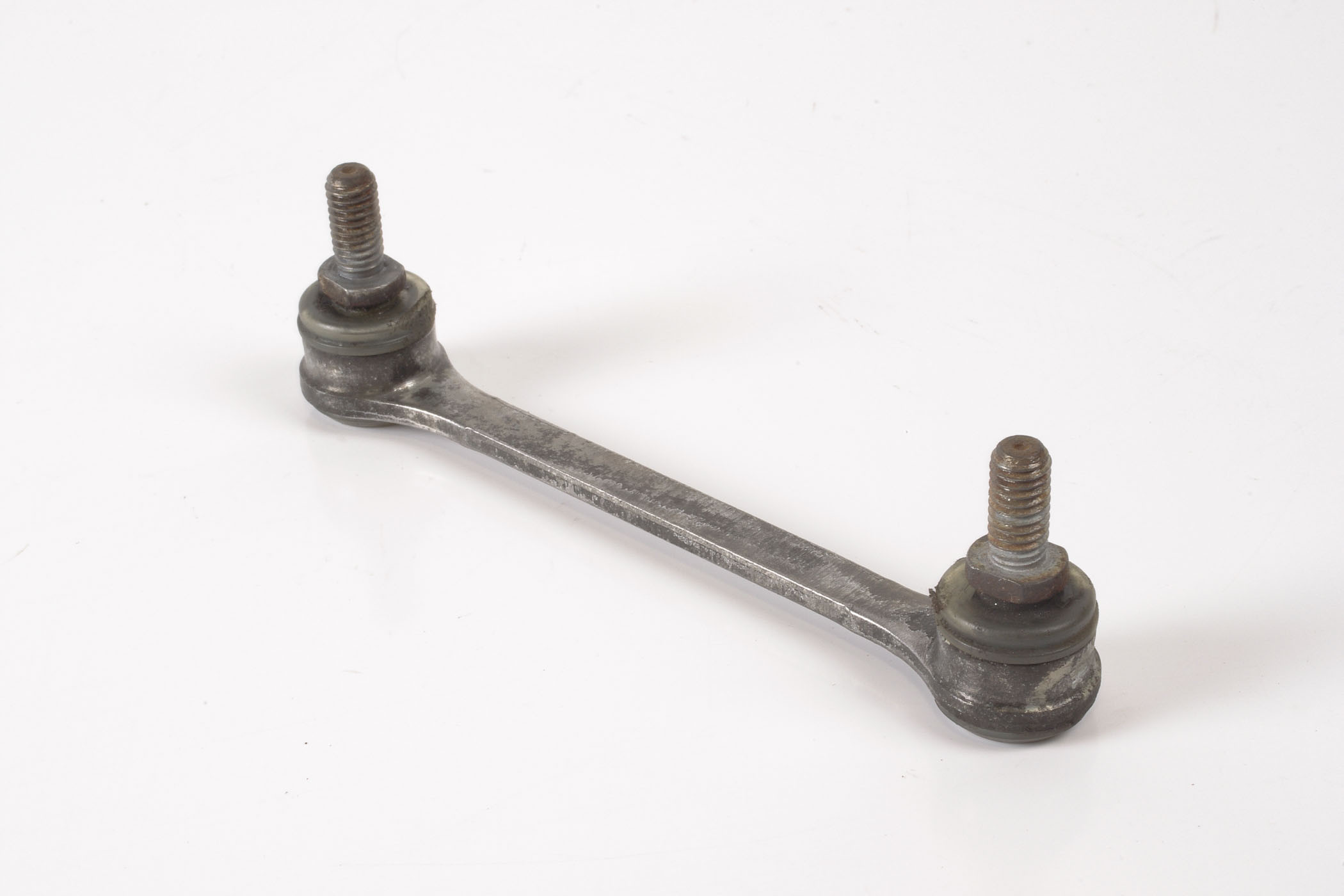 Mercedes 2303200332 Level Sensor Arm - Rear | R230 SL