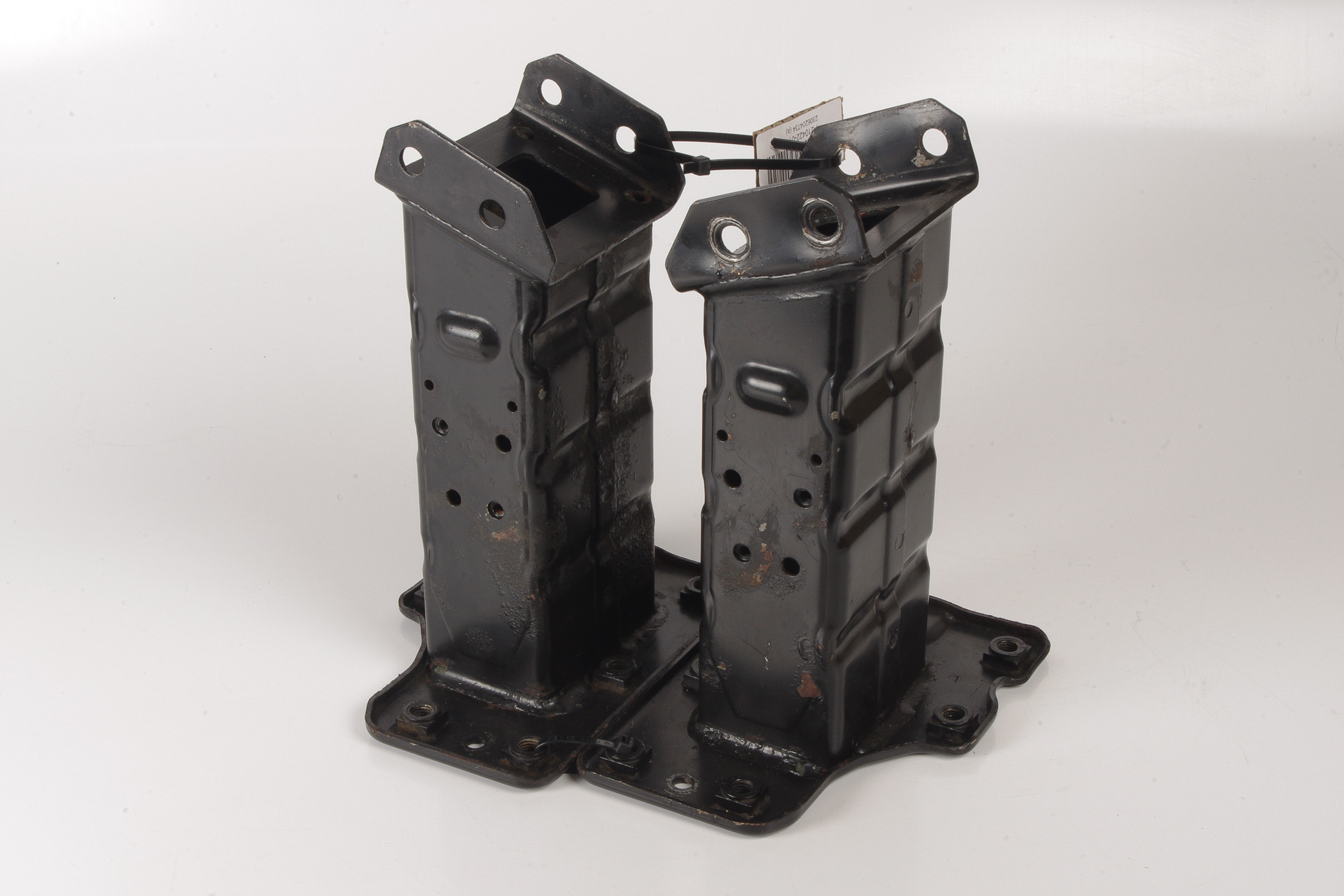 Mercedes 2306204734 Crossmember Bracket x2 - Front | R230 SL