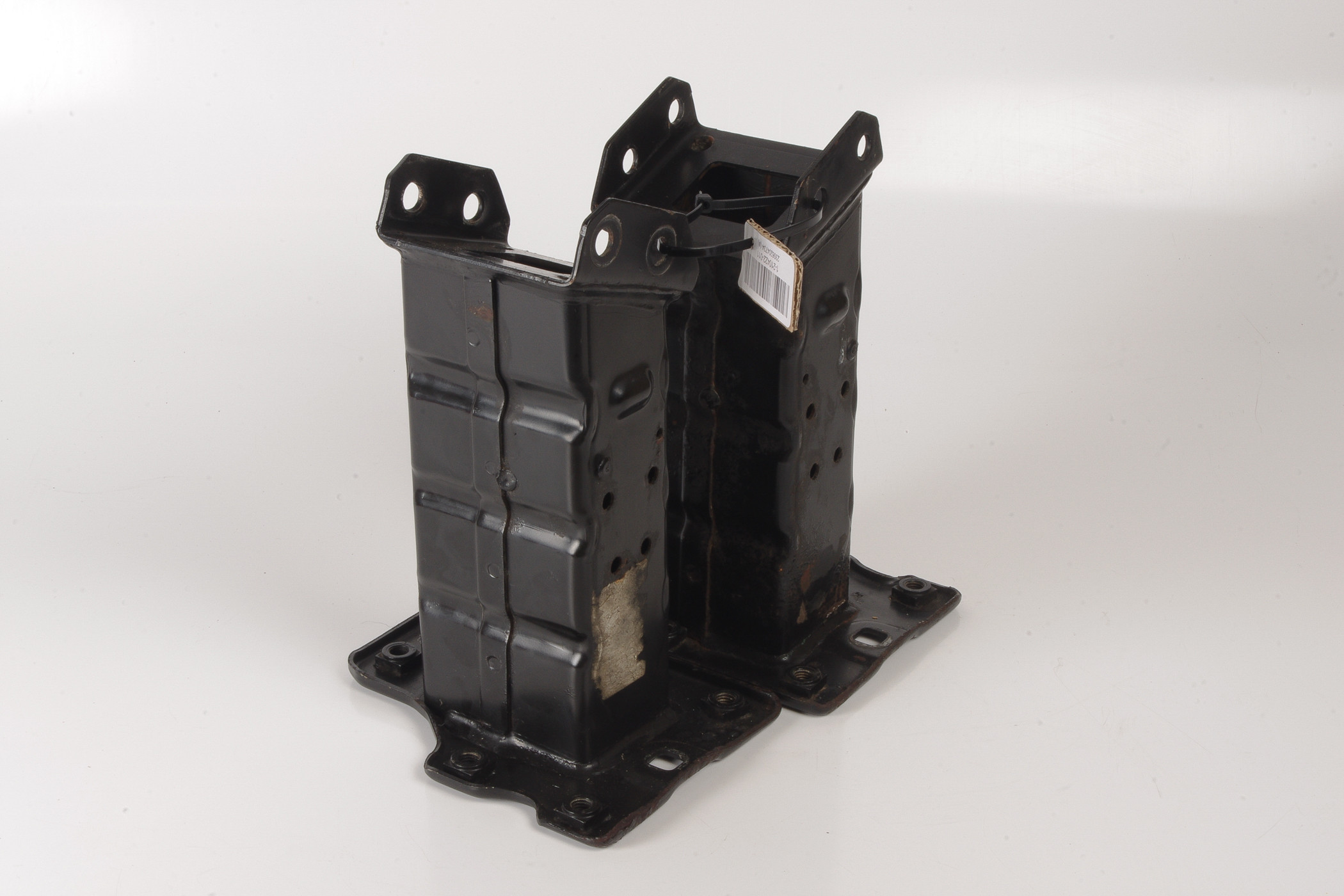 Mercedes 2306204734 Crossmember Bracket x2 - Front | R230 SL