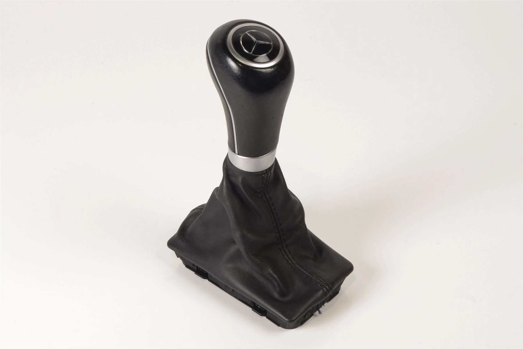 Mercedes 2302675610 Gear Knob - Black | R230 SL