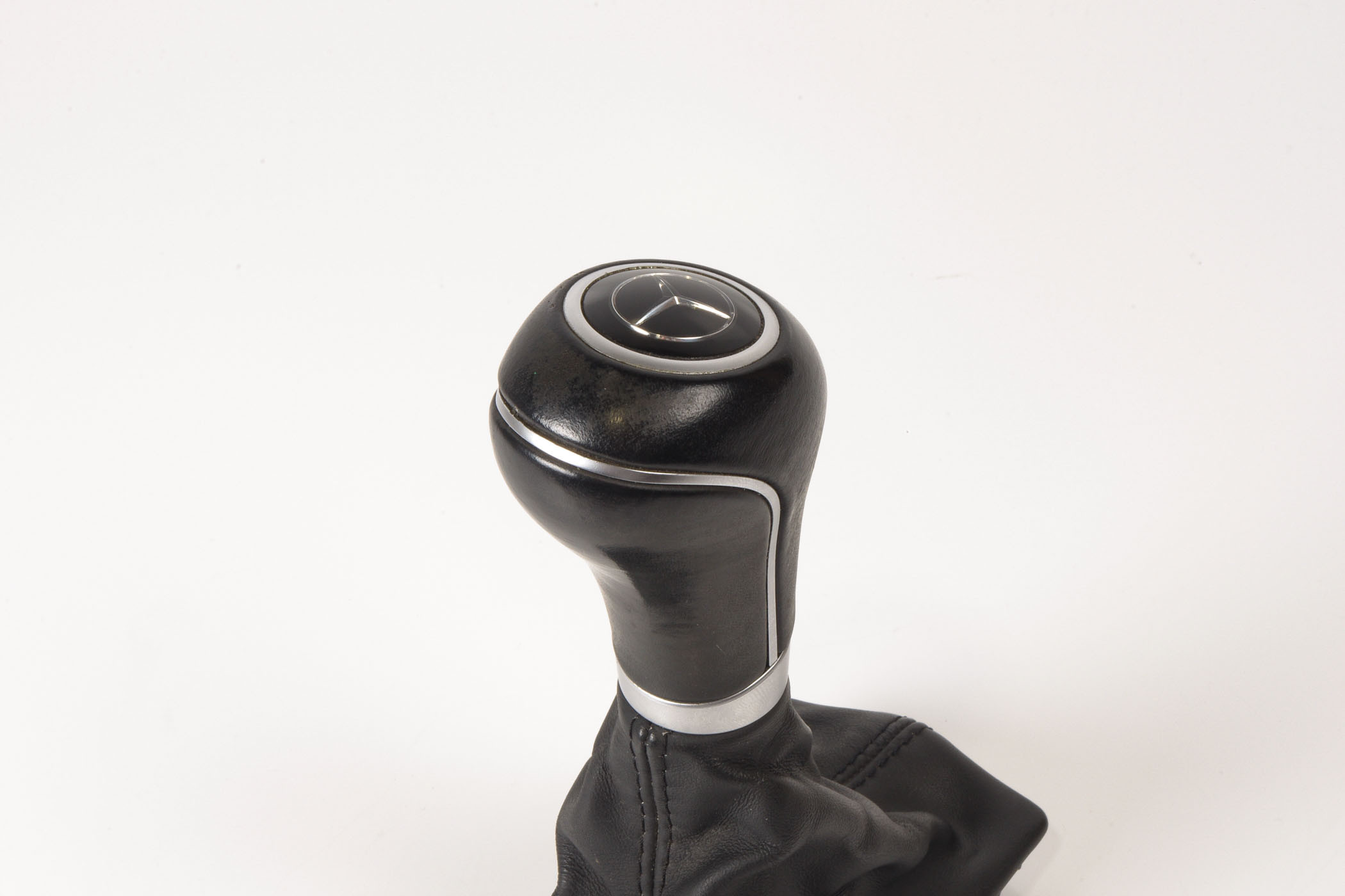 Mercedes 2302675610 Gear Knob - Black | R230 SL