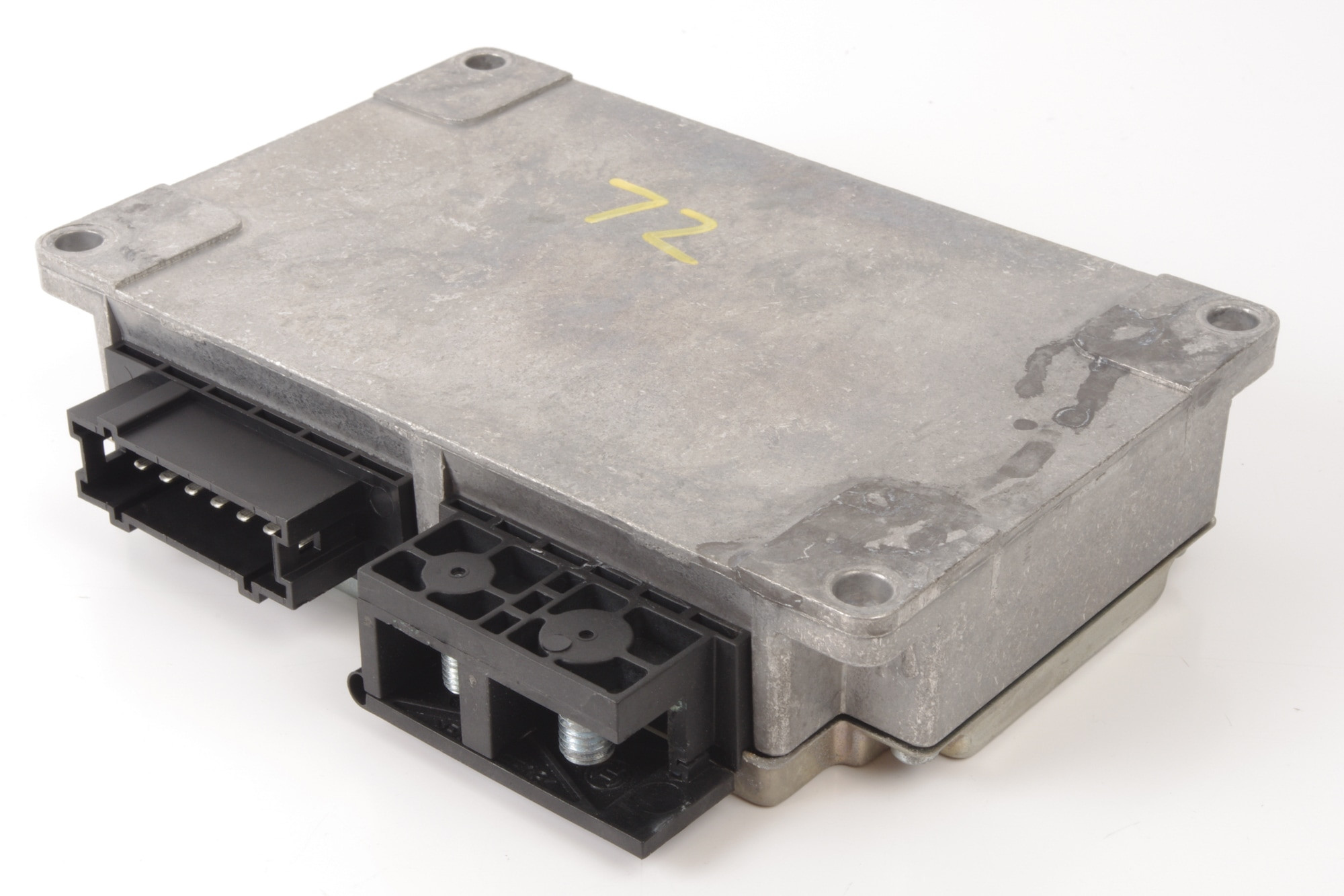 Mercedes 2305400945 Battery Control Unit | C199 R199 Z199 SLR R230 SL