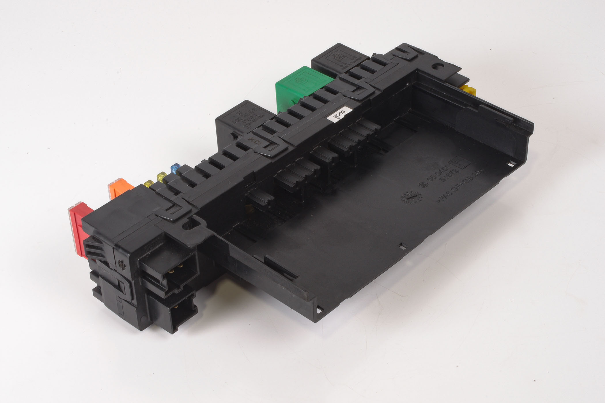 Mercedes 2305451001 SAM Control Unit Fuse Box - Front Right | R230 SL