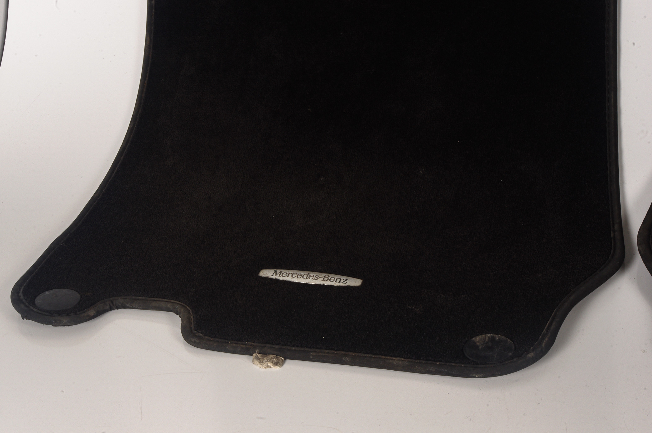 Mercedes 2306801240 Floor Mat Set x2 - Black | R230 SL