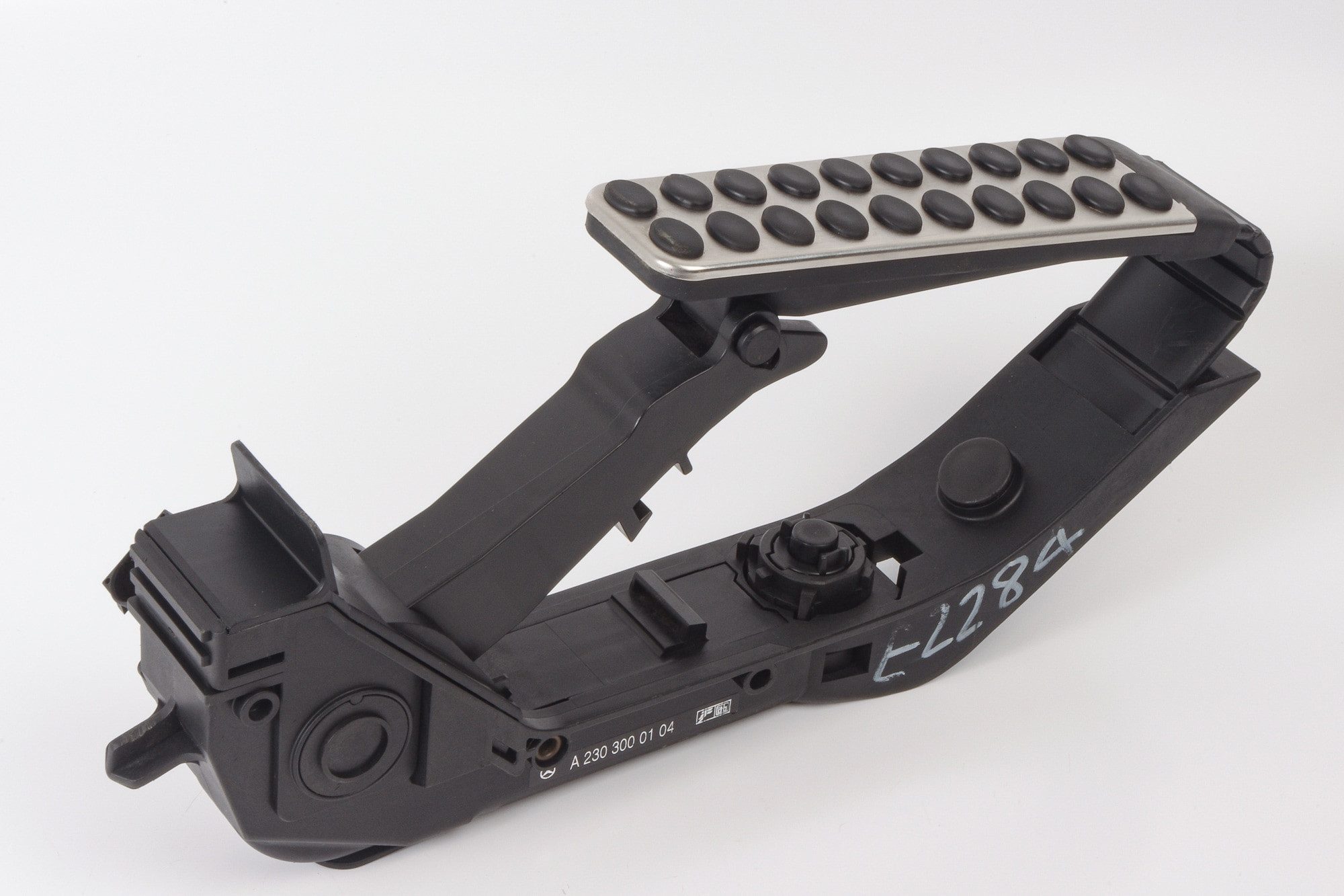 Mercedes 2303000104 Throttle Pedal | C199 R199 SLR R230 SL W463 G