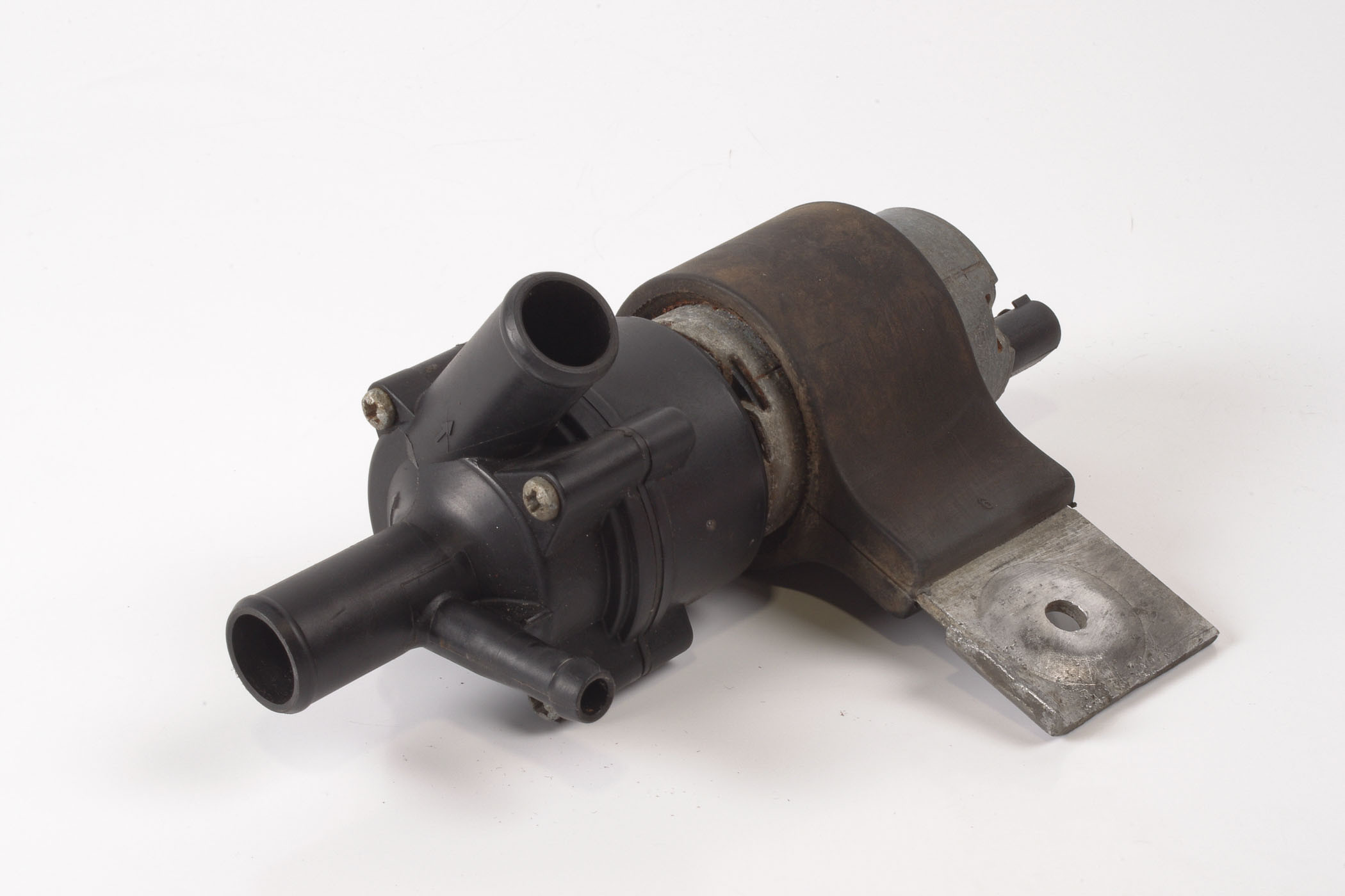 Mercedes 2308350264 Water Pump | R230 SL