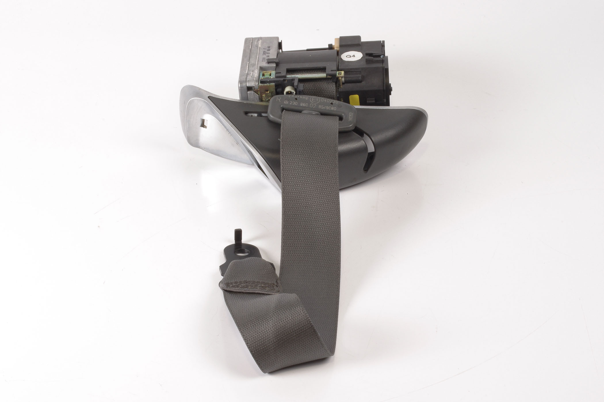 Mercedes 2308600285 Seat Belt - Front Right Black | R230 SL