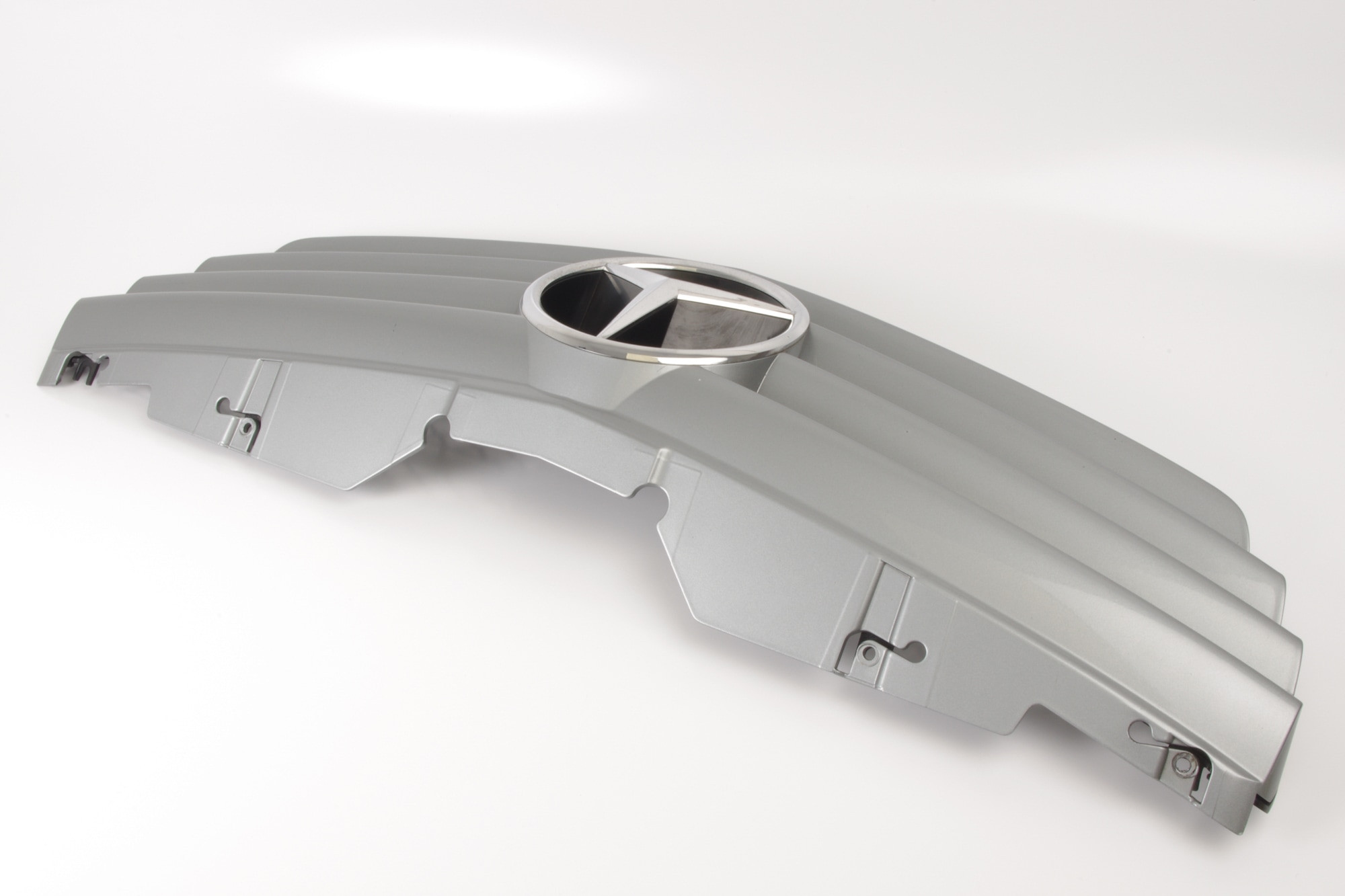 Mercedes 2308800583 Bonnet Grille - Silver | R230 SL