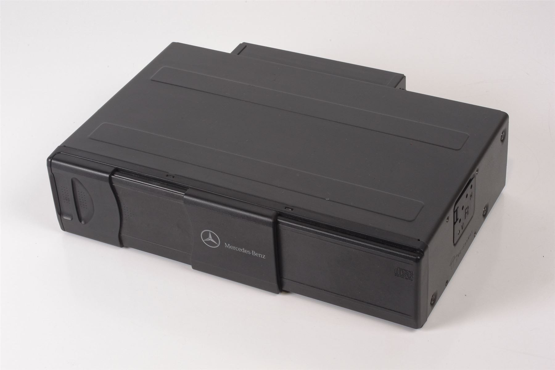 Mercedes 2208274642 CD Changer (a) | W203 CL203 C C209 A209 CLK C215 CL W220...