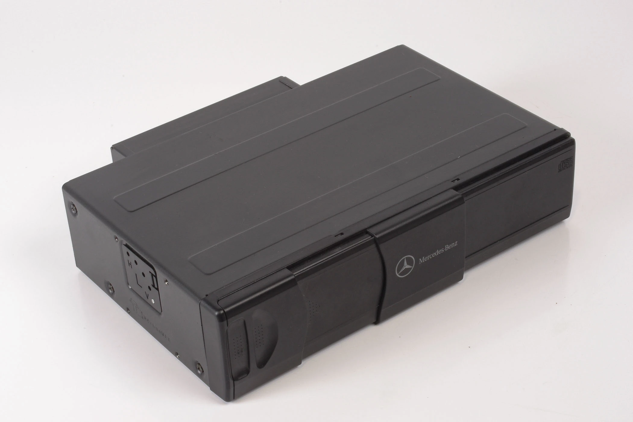Mercedes 2208274642 CD Changer | W203 CL203 C C209 A209 CLK C215 CL W220 S...