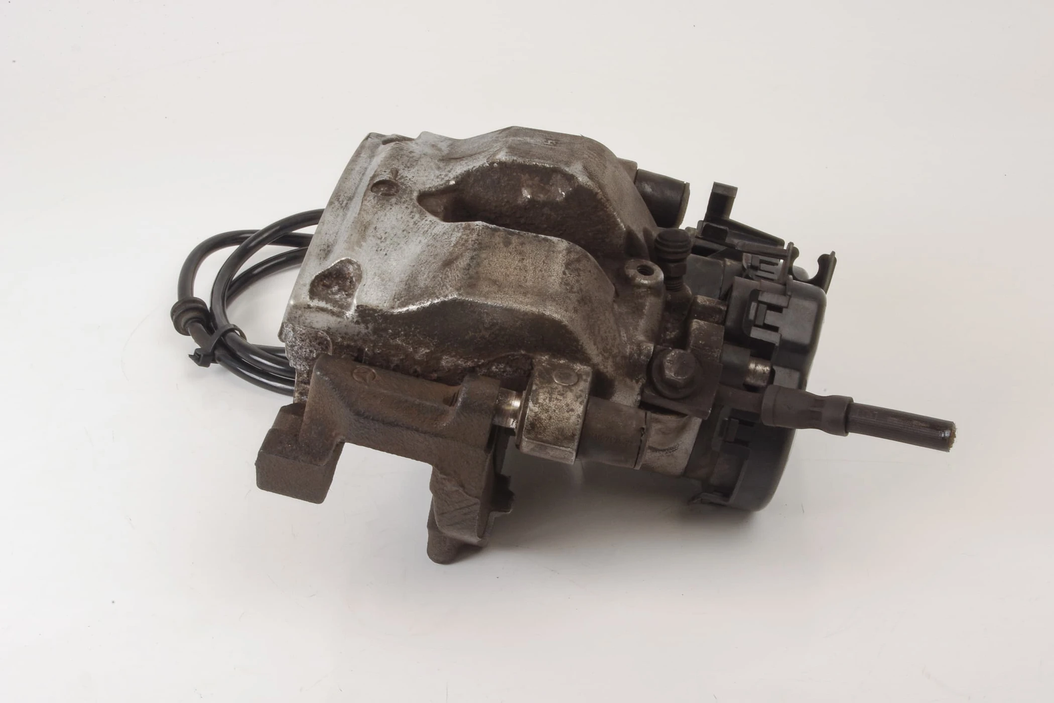 Mercedes 2534230181 AMG Brake Caliper - Rear Left | W205 C