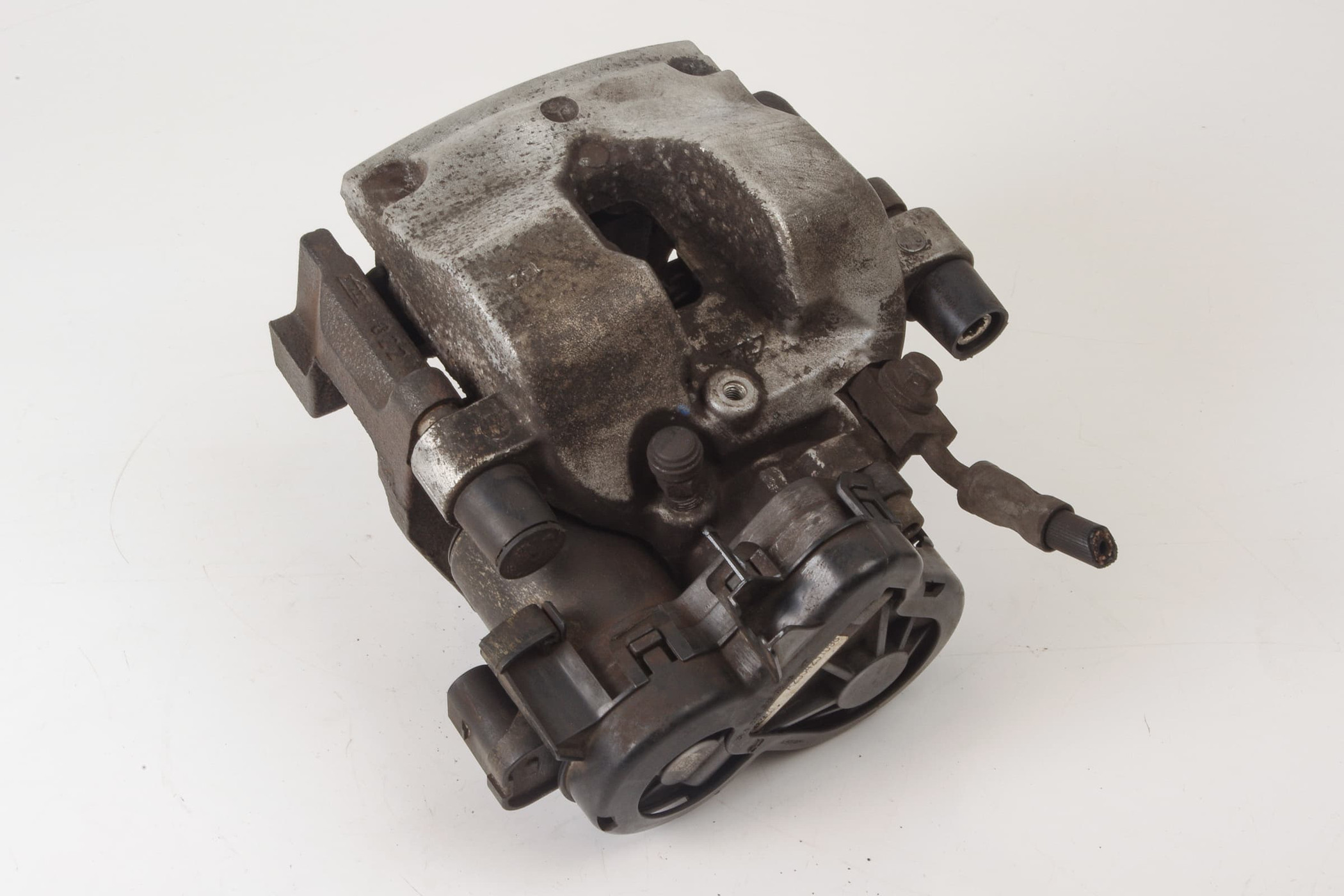 Mercedes 2534230281 AMG Brake Caliper - Rear Right | W205 C X253 GLC