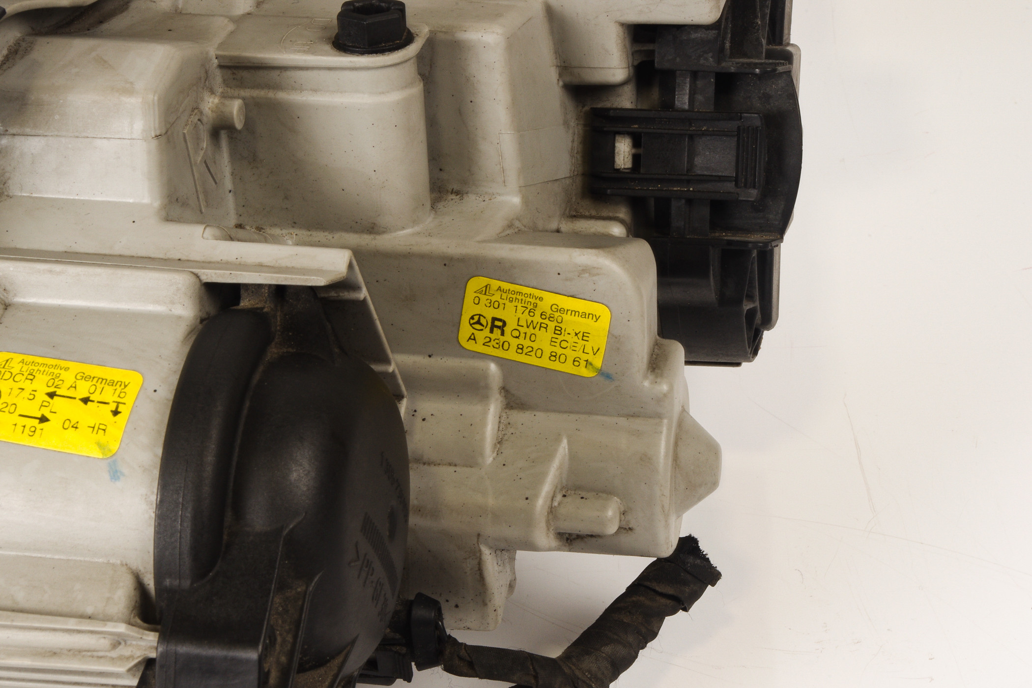 Mercedes 2308208061 Headlight - Right | R230 SL