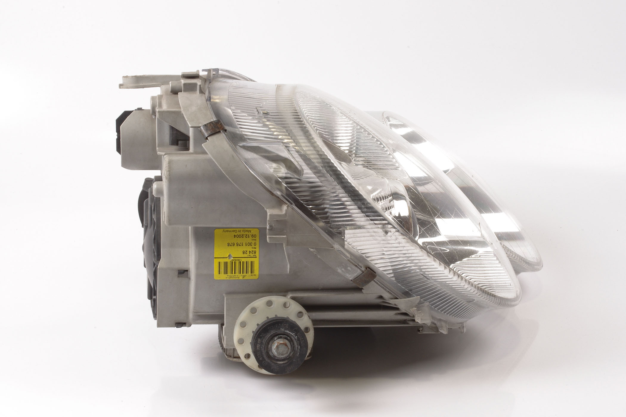 Mercedes 2308206261 Headlight - Right | R230 SL