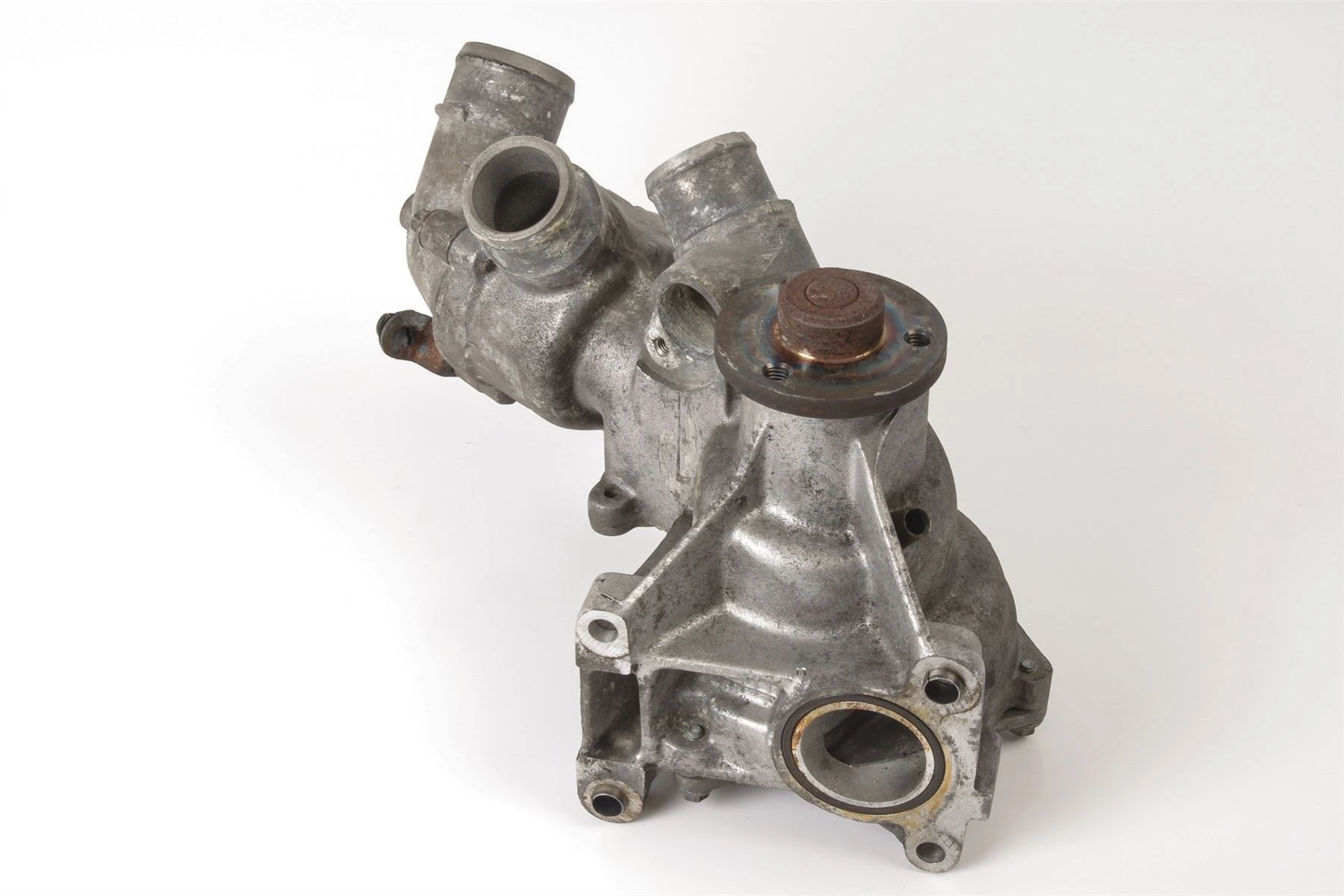 Mercedes 1042002801 Water Pump | S124 W124 V124 C124 A124 E R129 SL W202 C