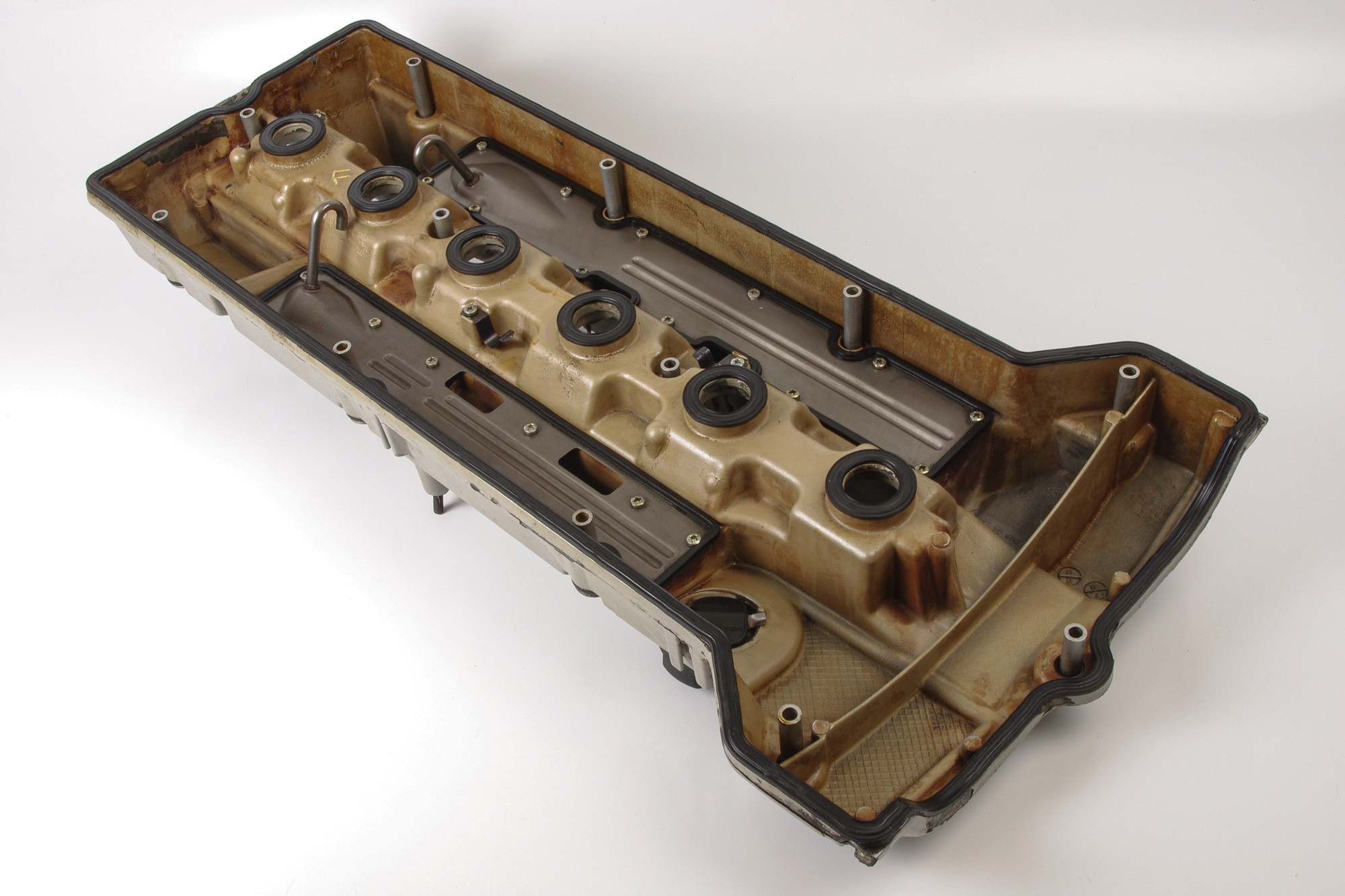 Mercedes 1040161405 Valve Cylinder Head Cover | W123 W124 W210 E R129 SL W140...