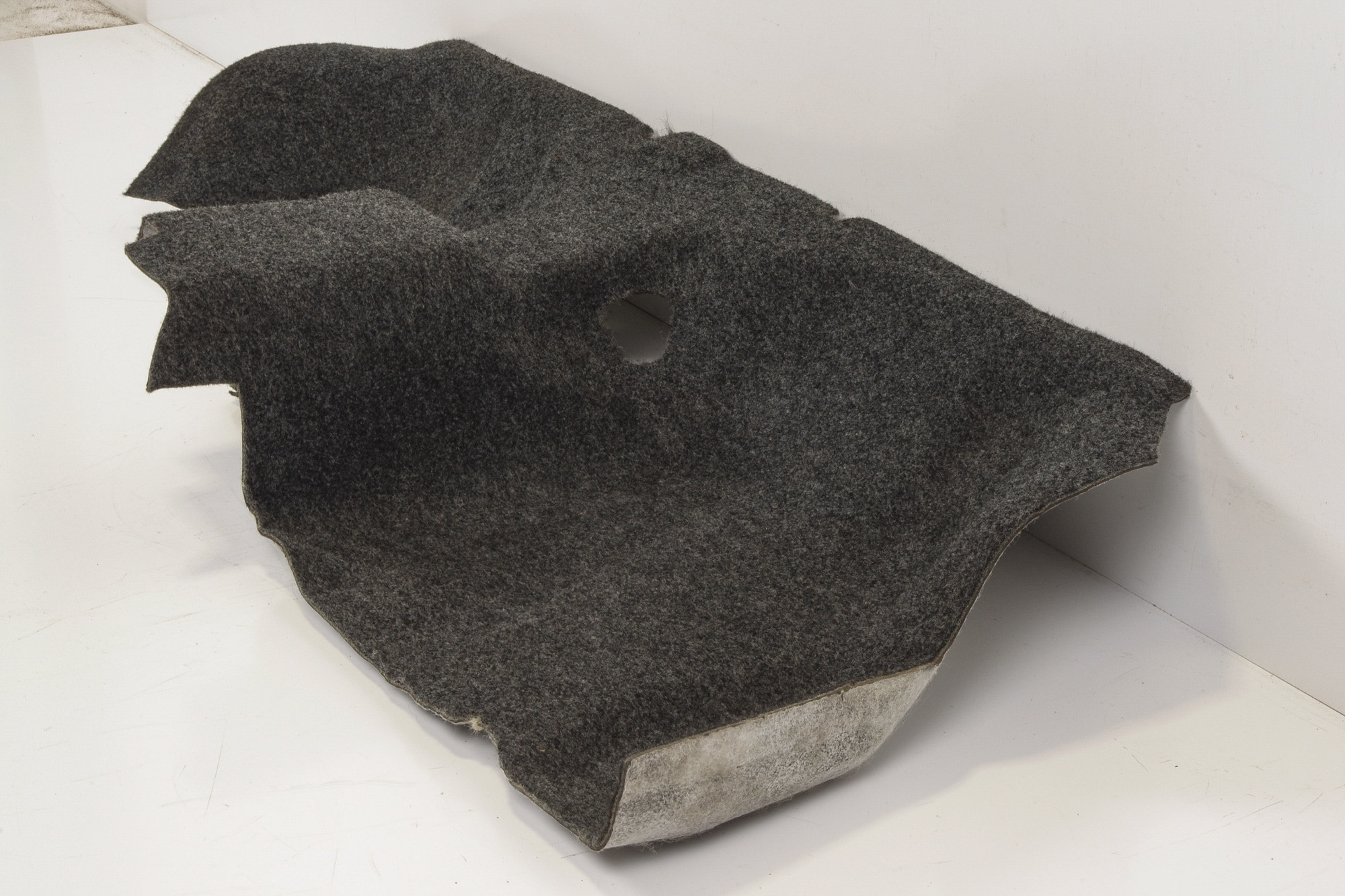 Mercedes 1296840609 Carpet Panel - Rear Black (a) | R129 SL