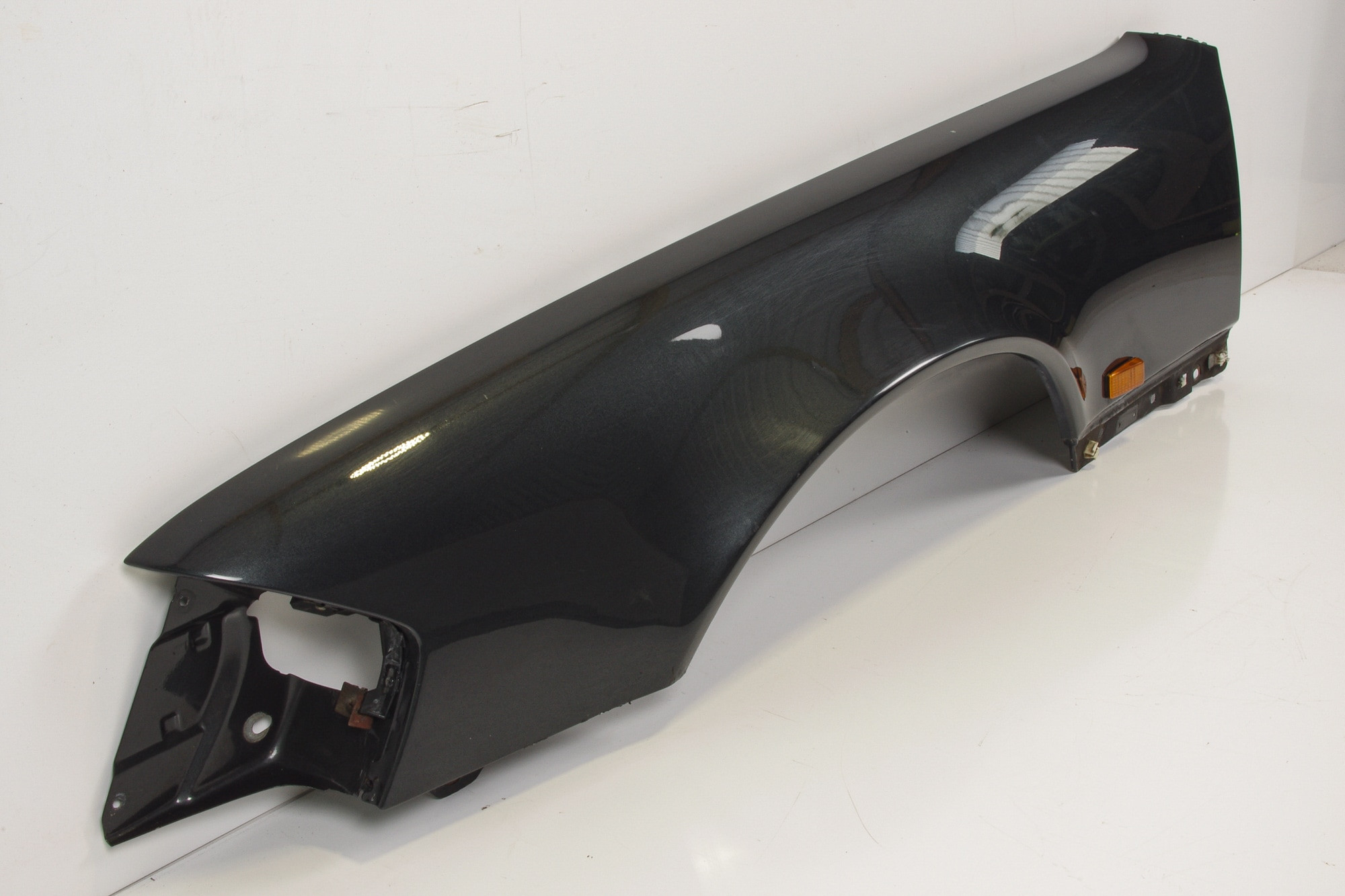 Mercedes 1298800318 Wing - Front Left Black (a) | R129 SL