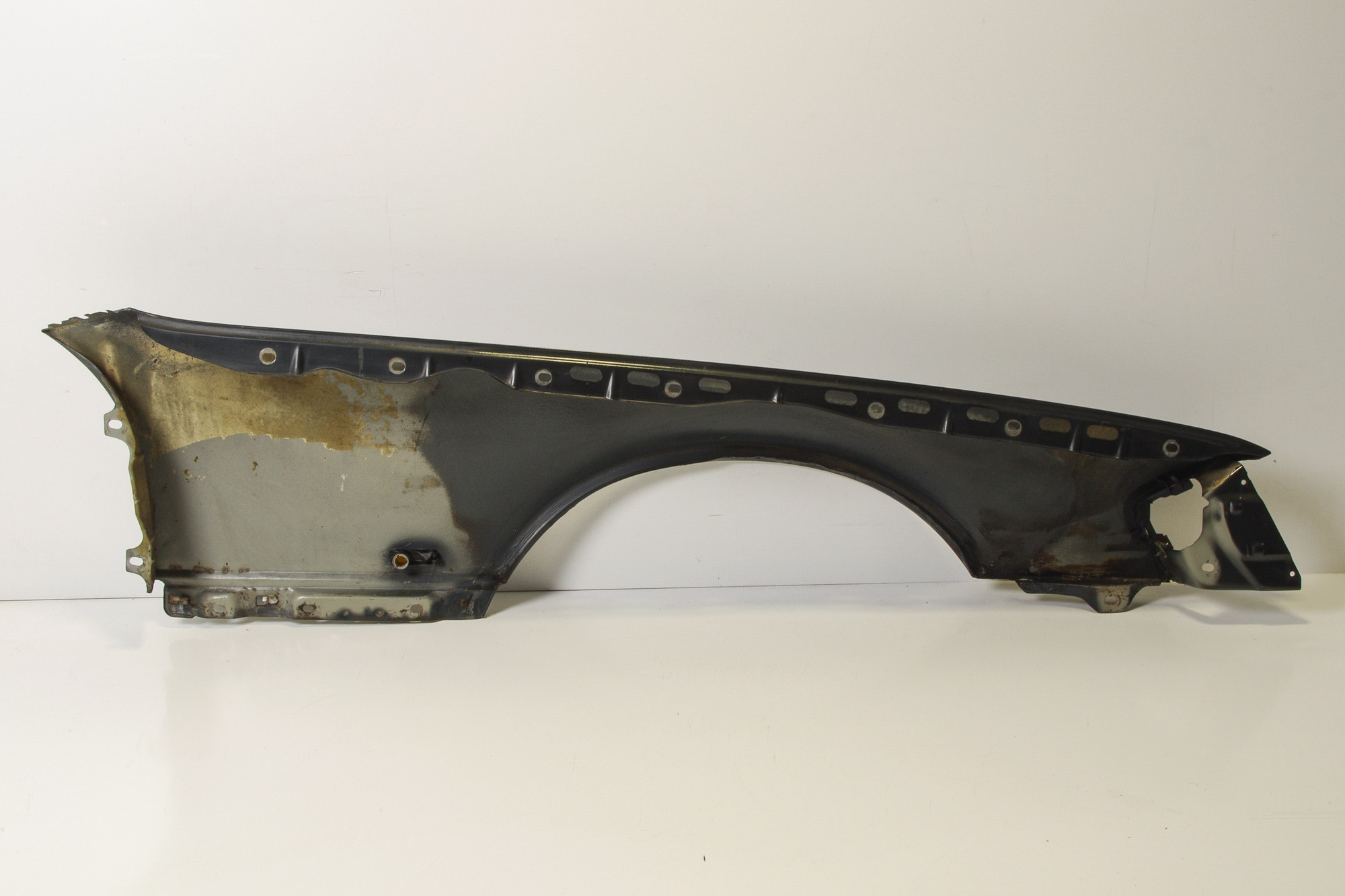 Mercedes 1298800318 Wing - Front Left Black (a) | R129 SL