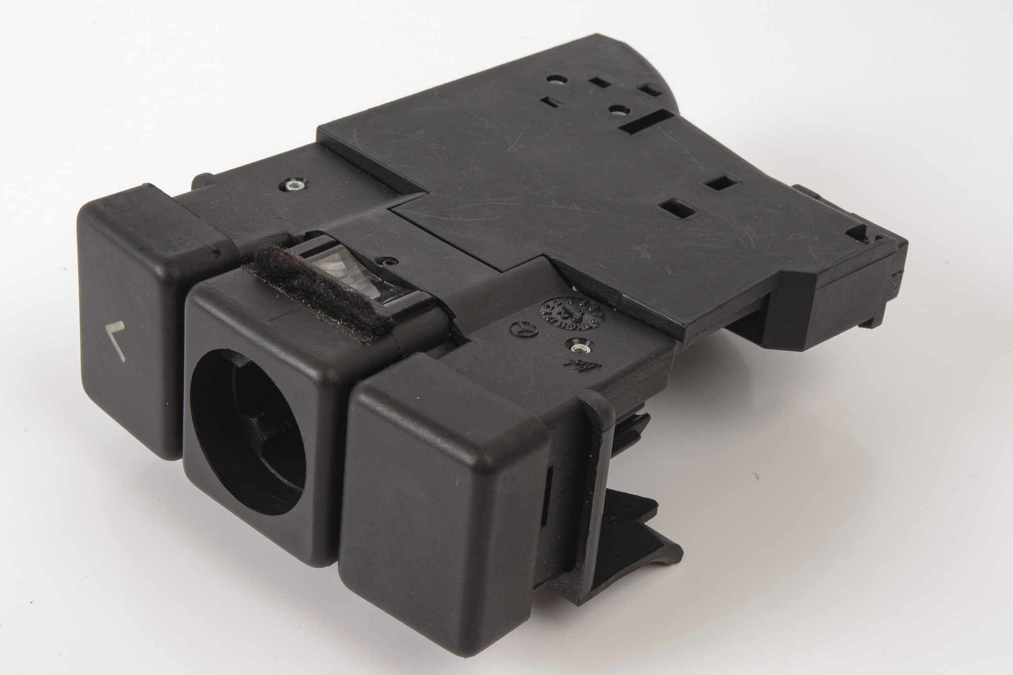 Mercedes 1296801584 Glovebox Release Button (a) | R129 SL