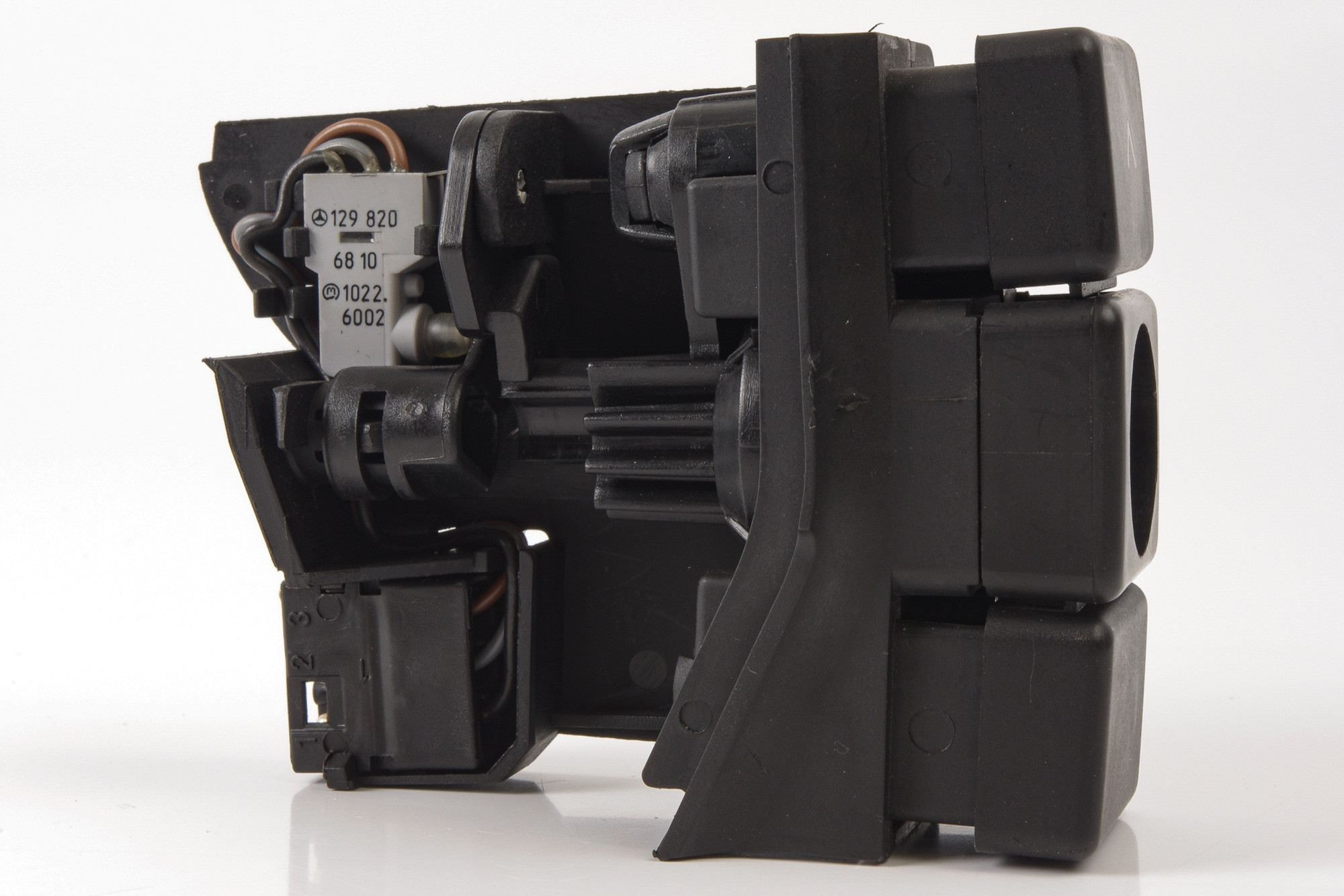 Mercedes 1296801584 Glovebox Release Button (a) | R129 SL