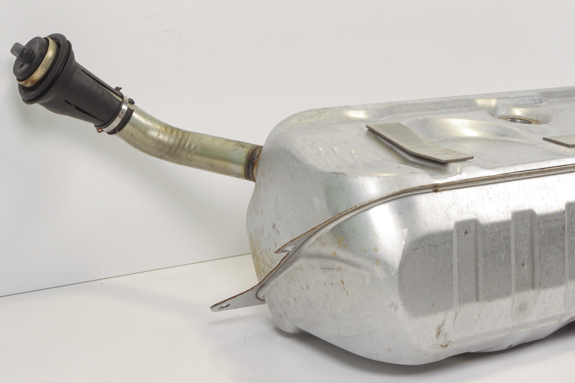 Mercedes 1294700201 Fuel Tank | R129 SL