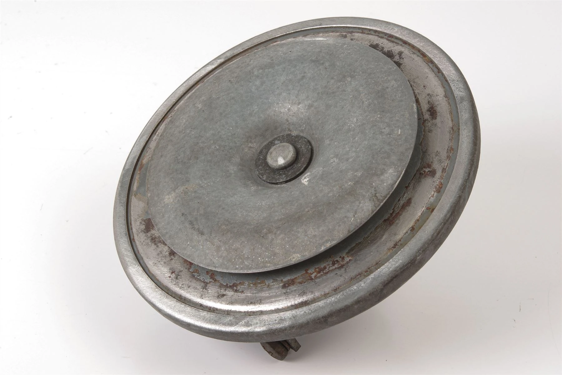Mercedes 0035426820 Horn | C107 R107 R129 SL W116 W126 W140 S W123 W124 W210...